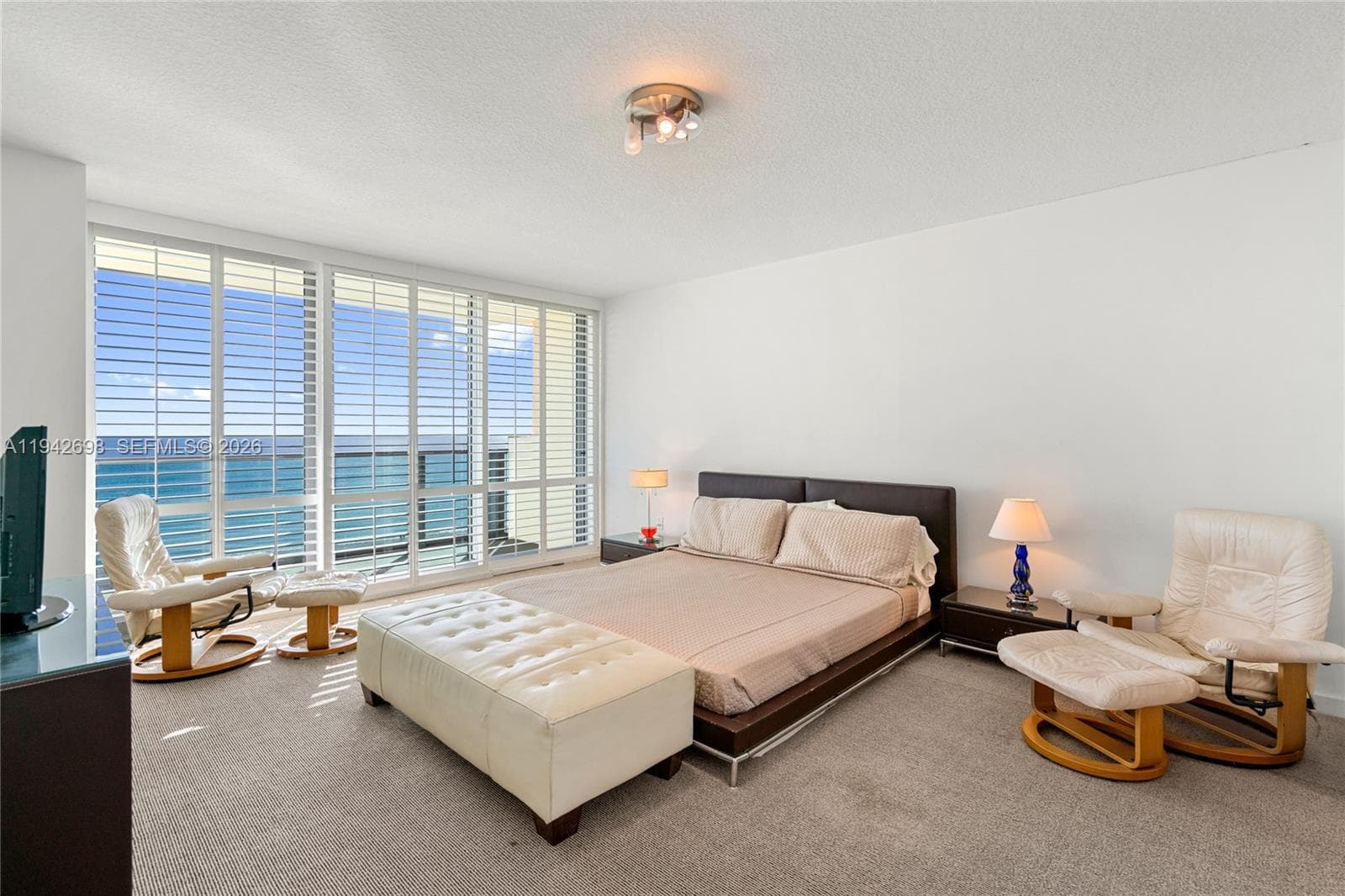 1455 Ocean Dr # 1009, Miami Beach FL 33139 — 47