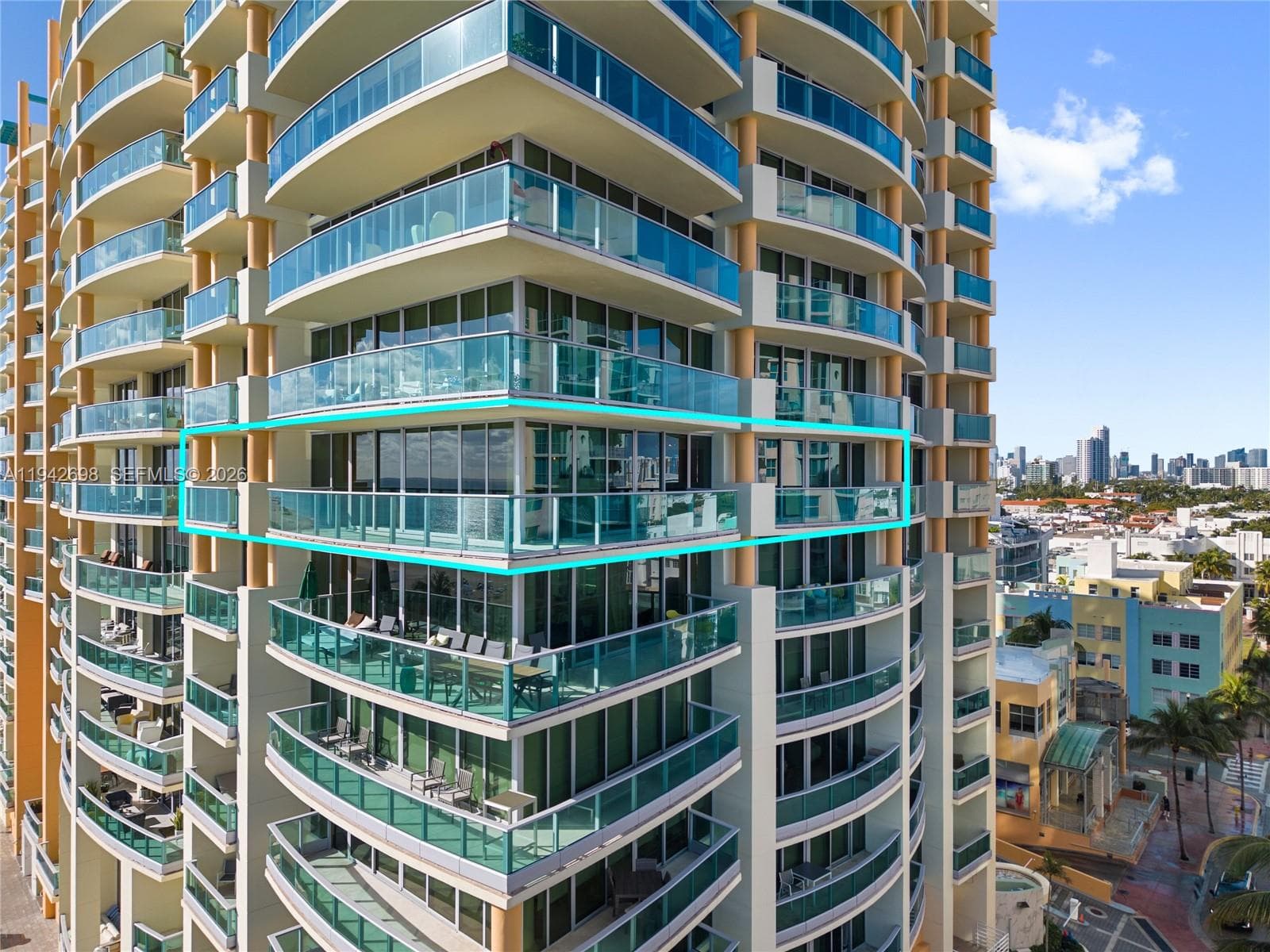 1455 Ocean Dr # 1009, Miami Beach FL 33139 — 7