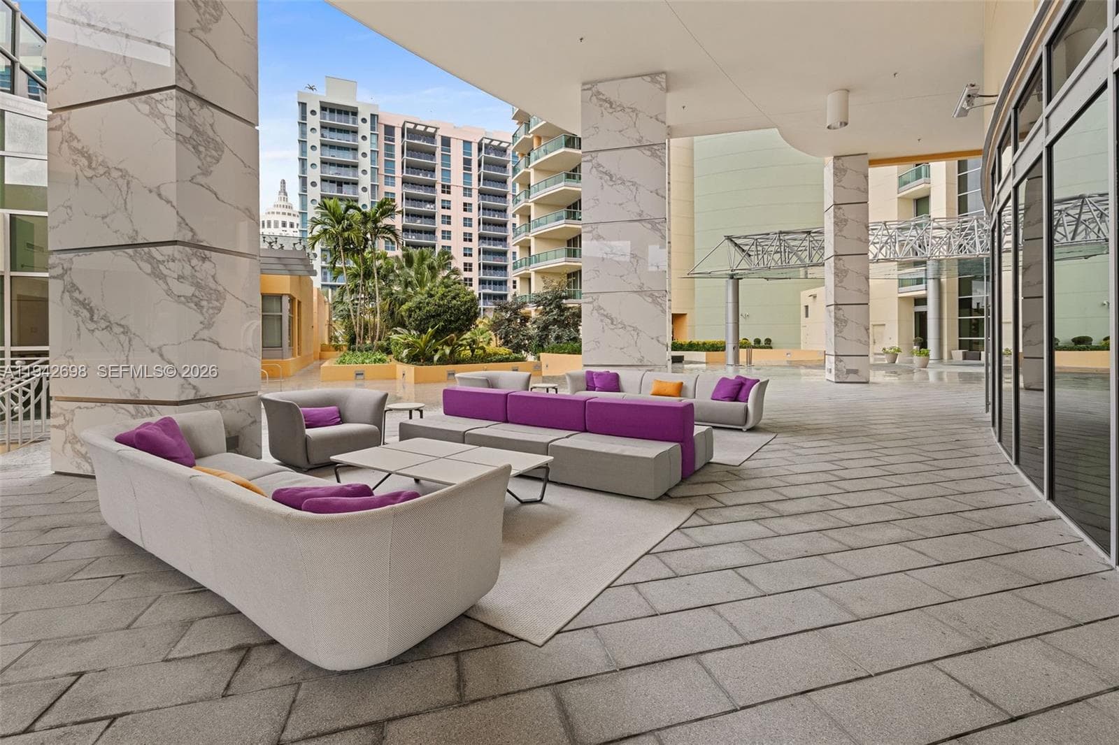 1455 Ocean Dr # 1009, Miami Beach FL 33139 — 94