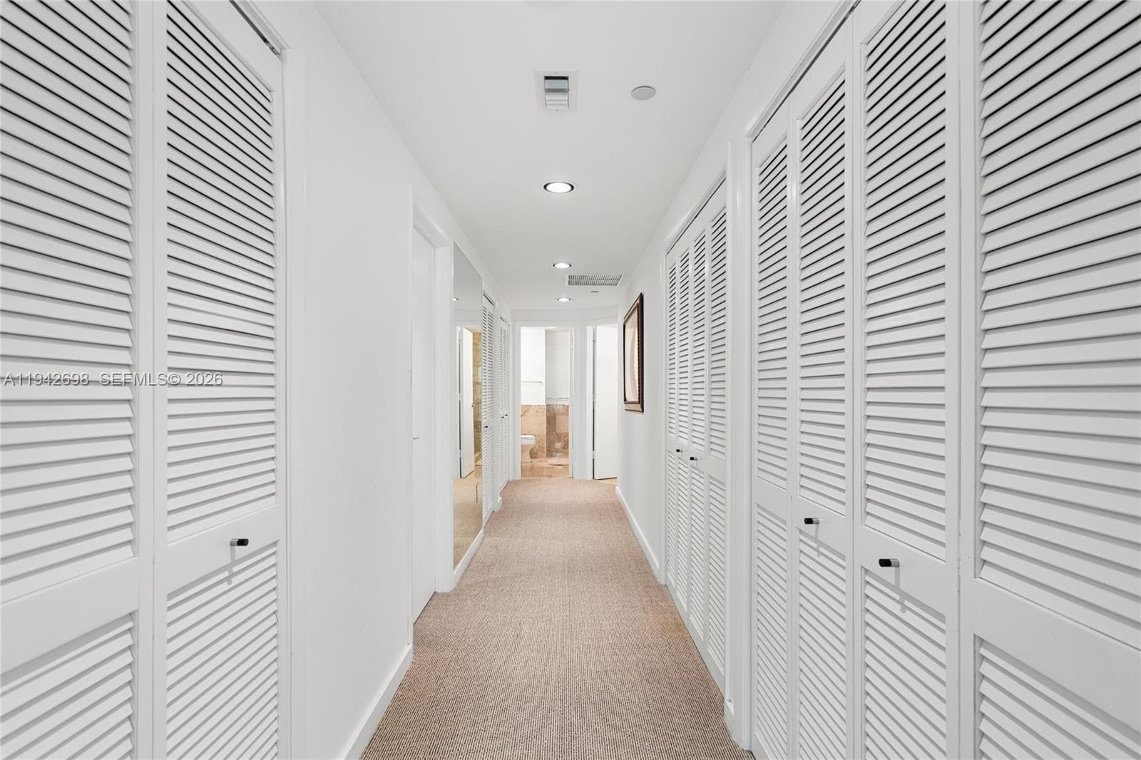 1455 Ocean Dr # 1009, Miami Beach FL 33139 — 67