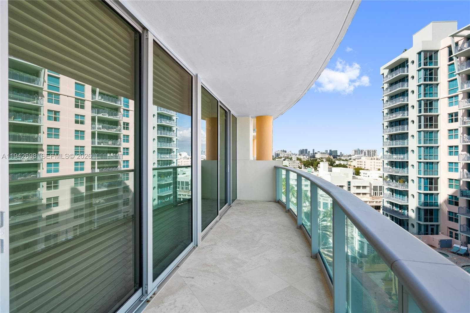 1455 Ocean Dr # 1009, Miami Beach FL 33139 — 63