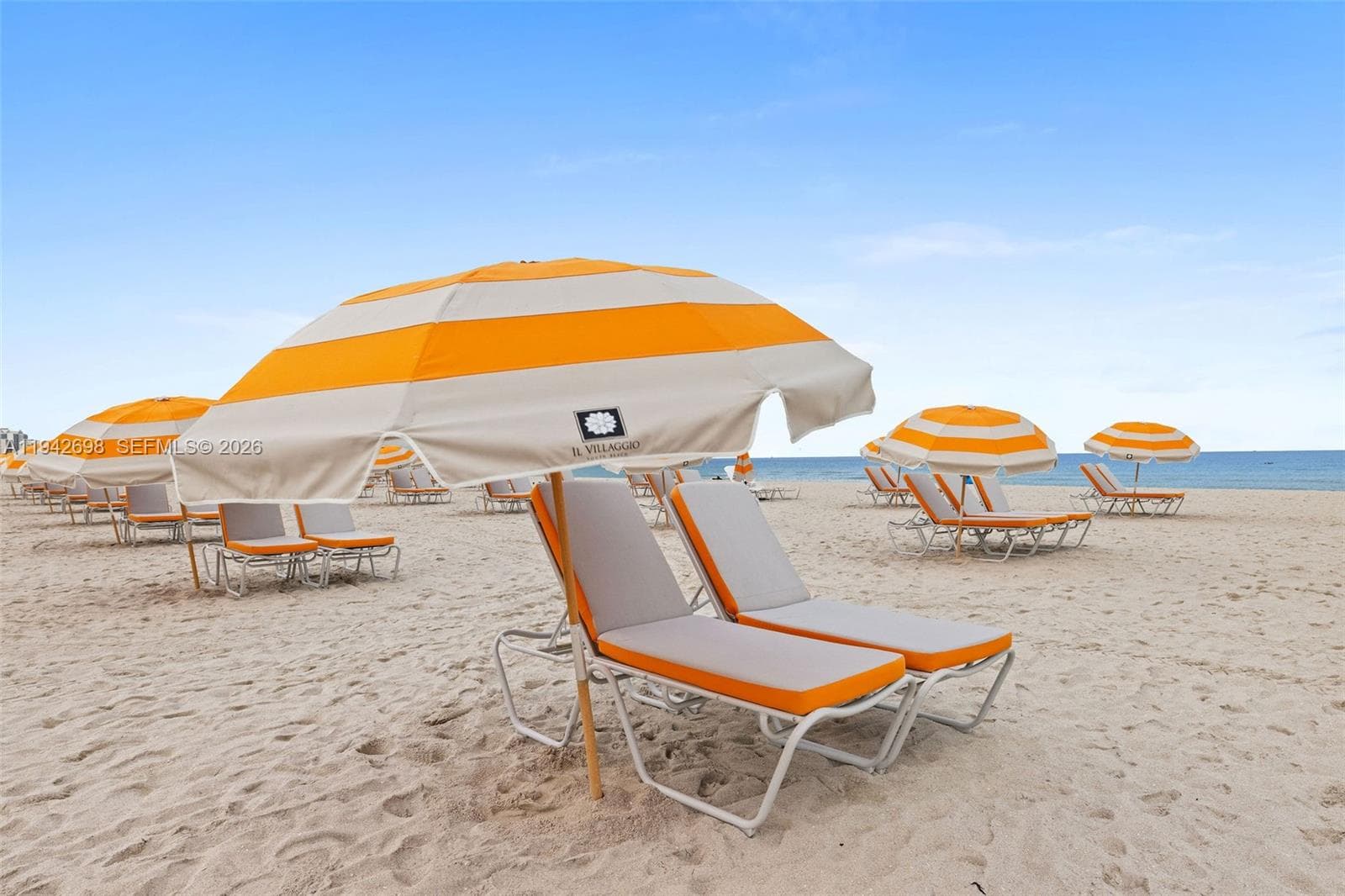 1455 Ocean Dr # 1009, Miami Beach FL 33139 — 89