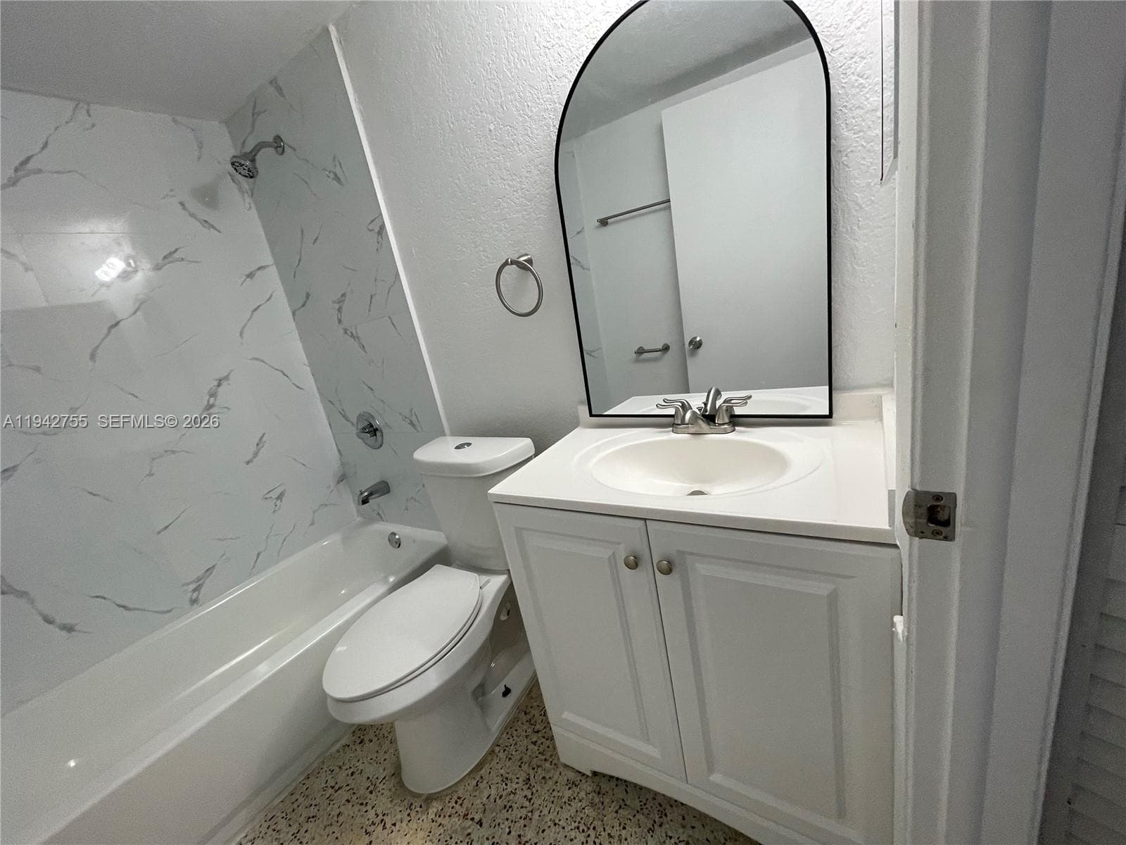 142 SW 18th Ave # 19, Miami FL 33135 — 21