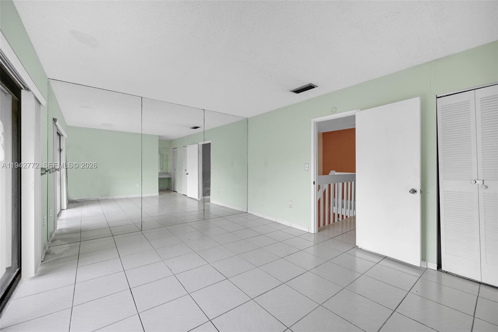 9907 NW 9th St Cir # 20, Miami FL 33172 — 46
