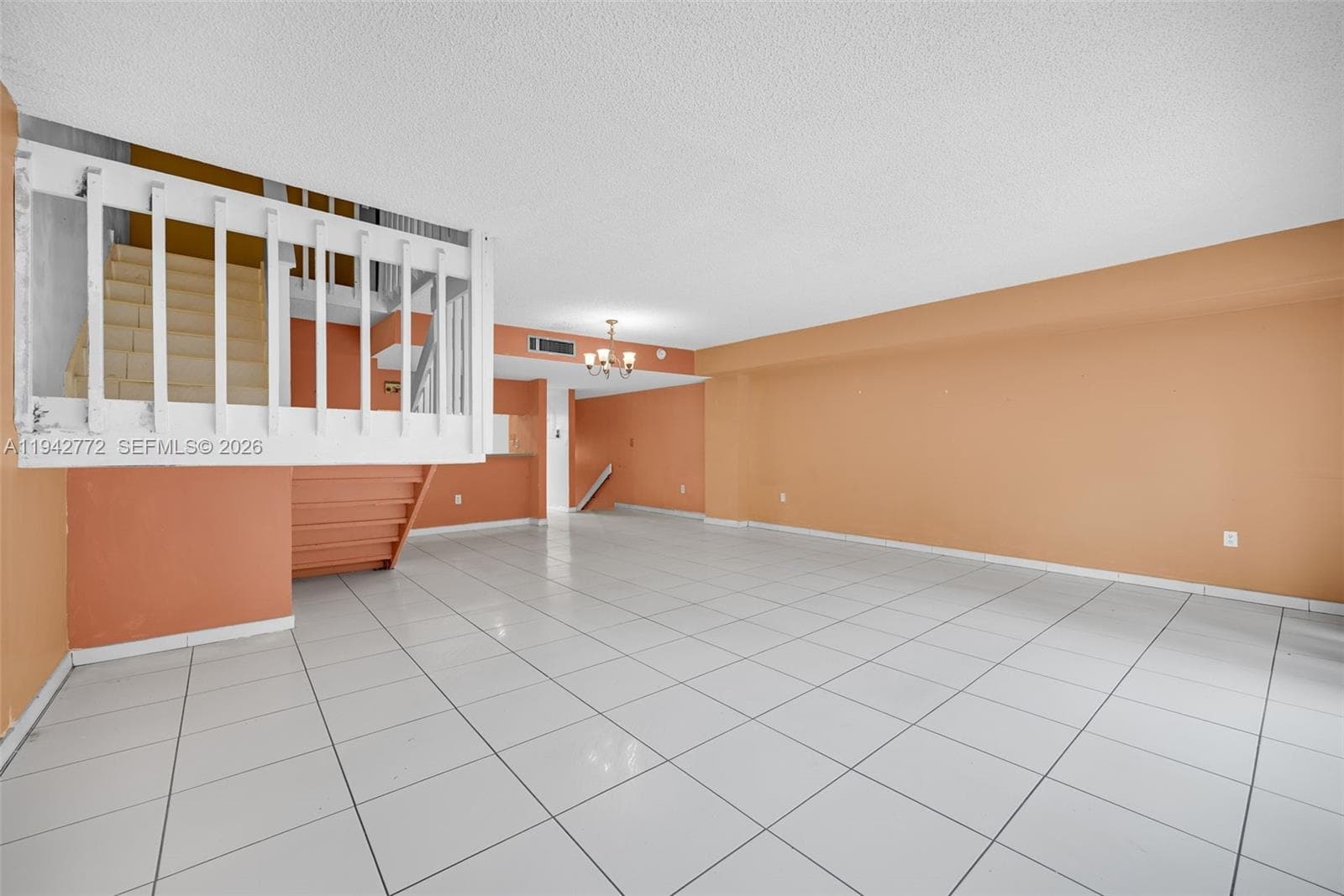 9907 NW 9th St Cir # 20, Miami FL 33172 — 13