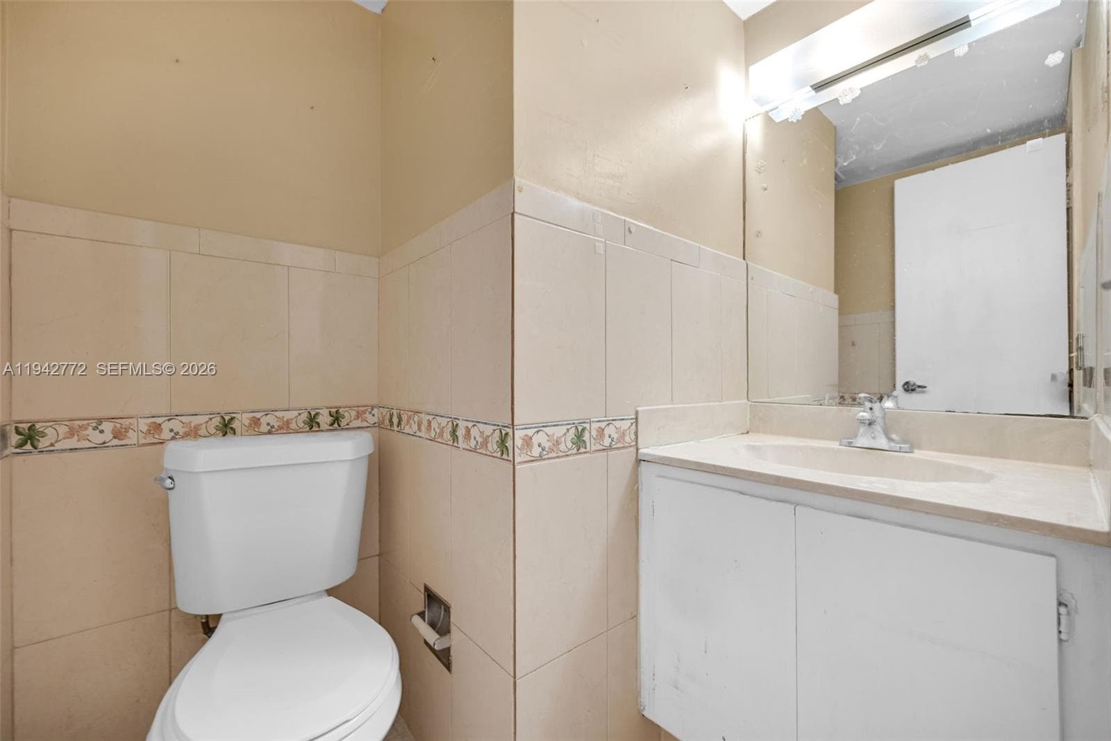 9907 NW 9th St Cir # 20, Miami FL 33172 — 26