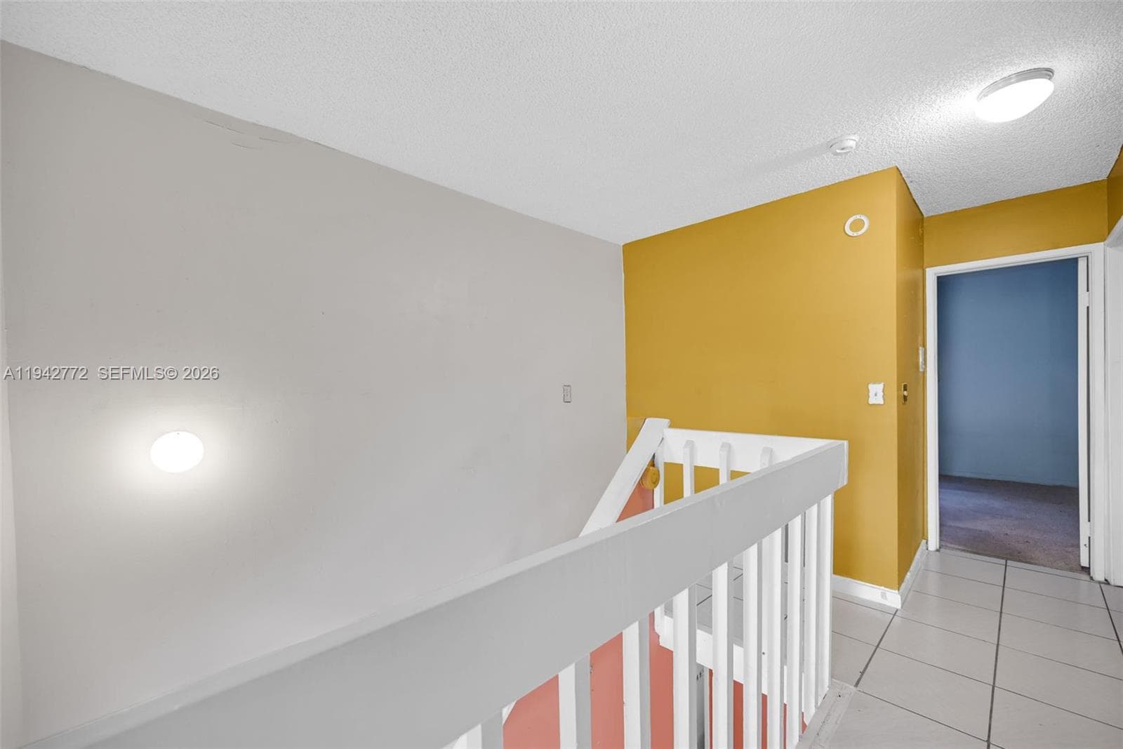 9907 NW 9th St Cir # 20, Miami FL 33172 — 35