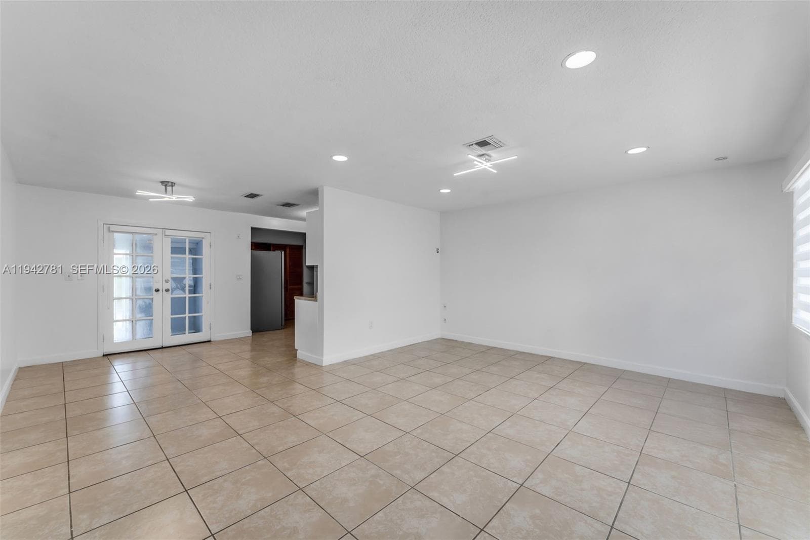 15805 SW 300th Ter, Homestead FL 33033 — 12