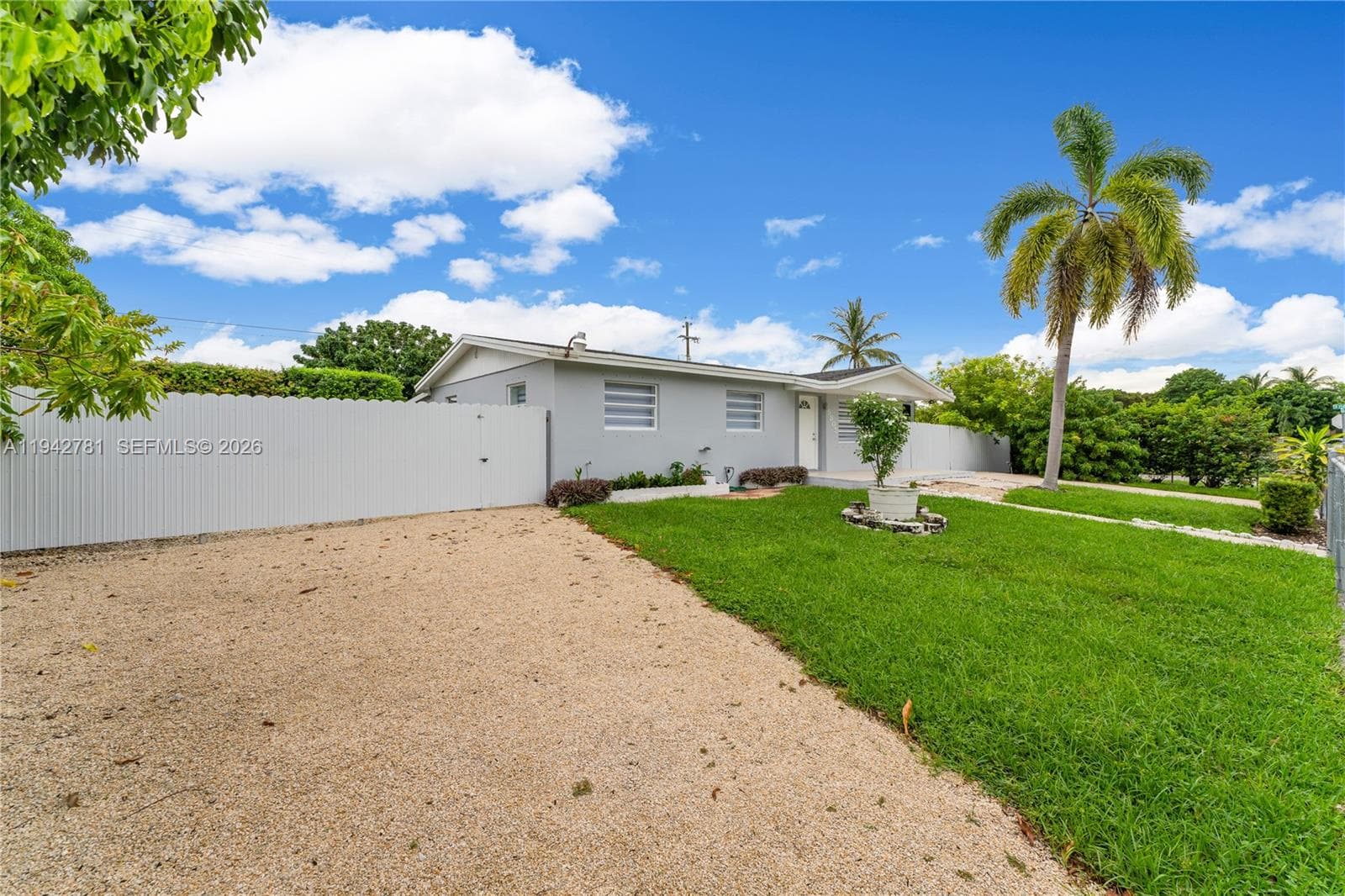 15805 SW 300th Ter, Homestead FL 33033 — 51
