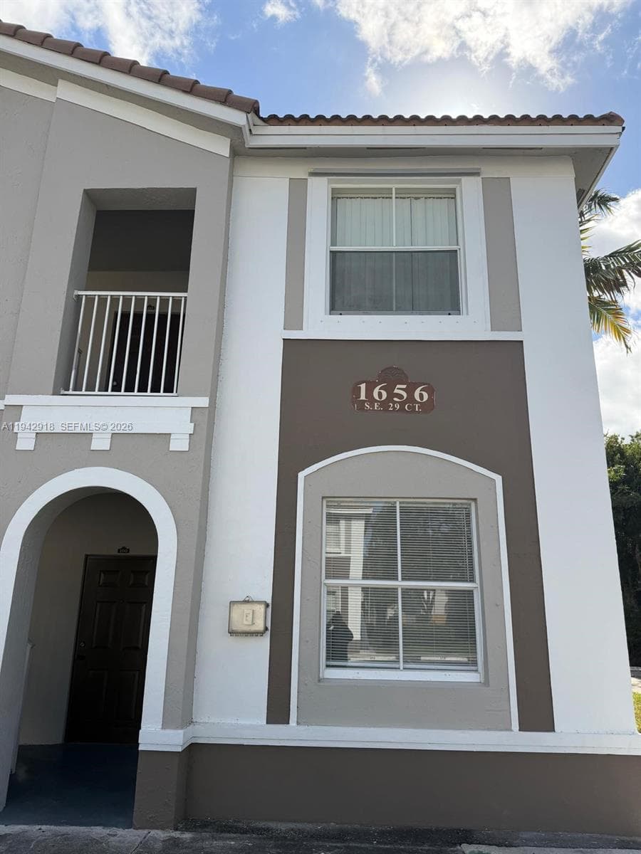 1656 SE 29th Ct # 100, Homestead FL 33035 — 1