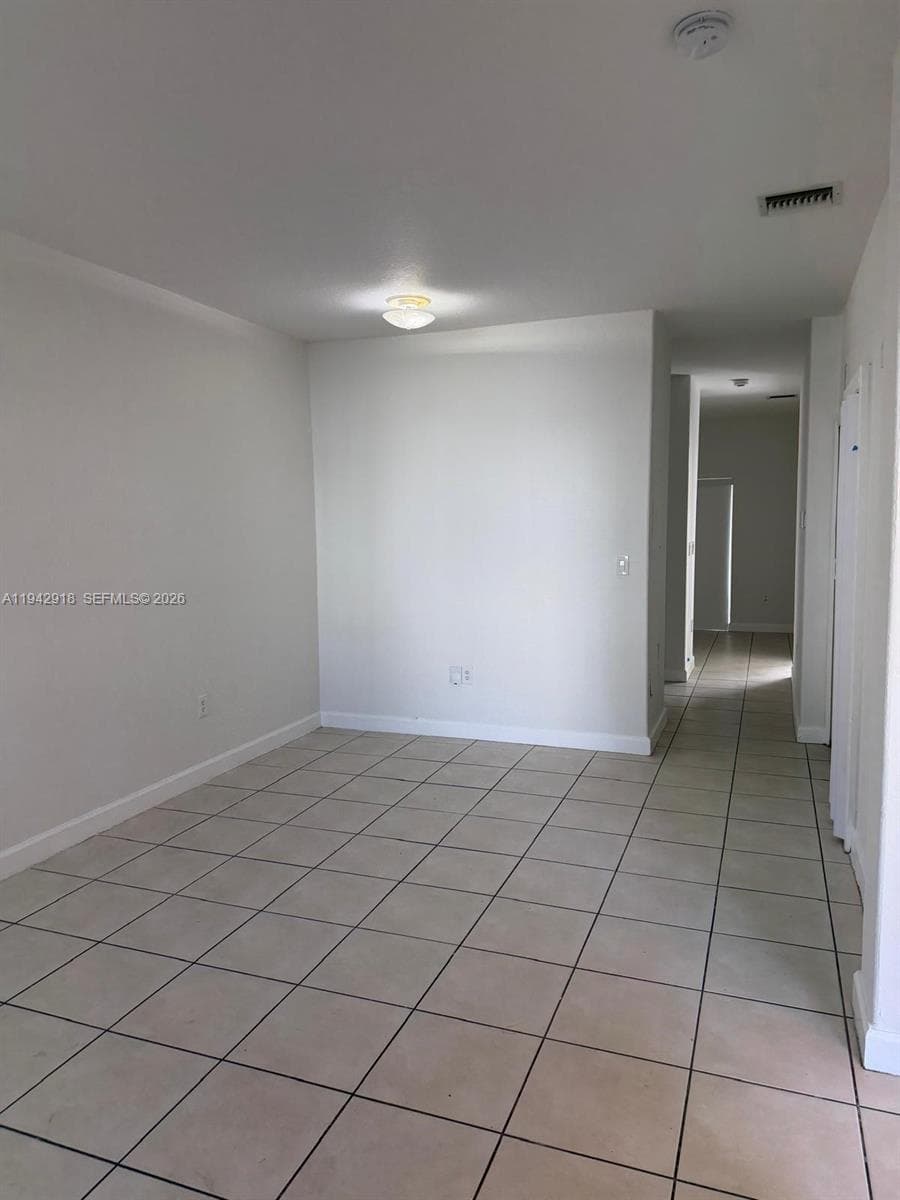 1656 SE 29th Ct # 100, Homestead FL 33035 — 11