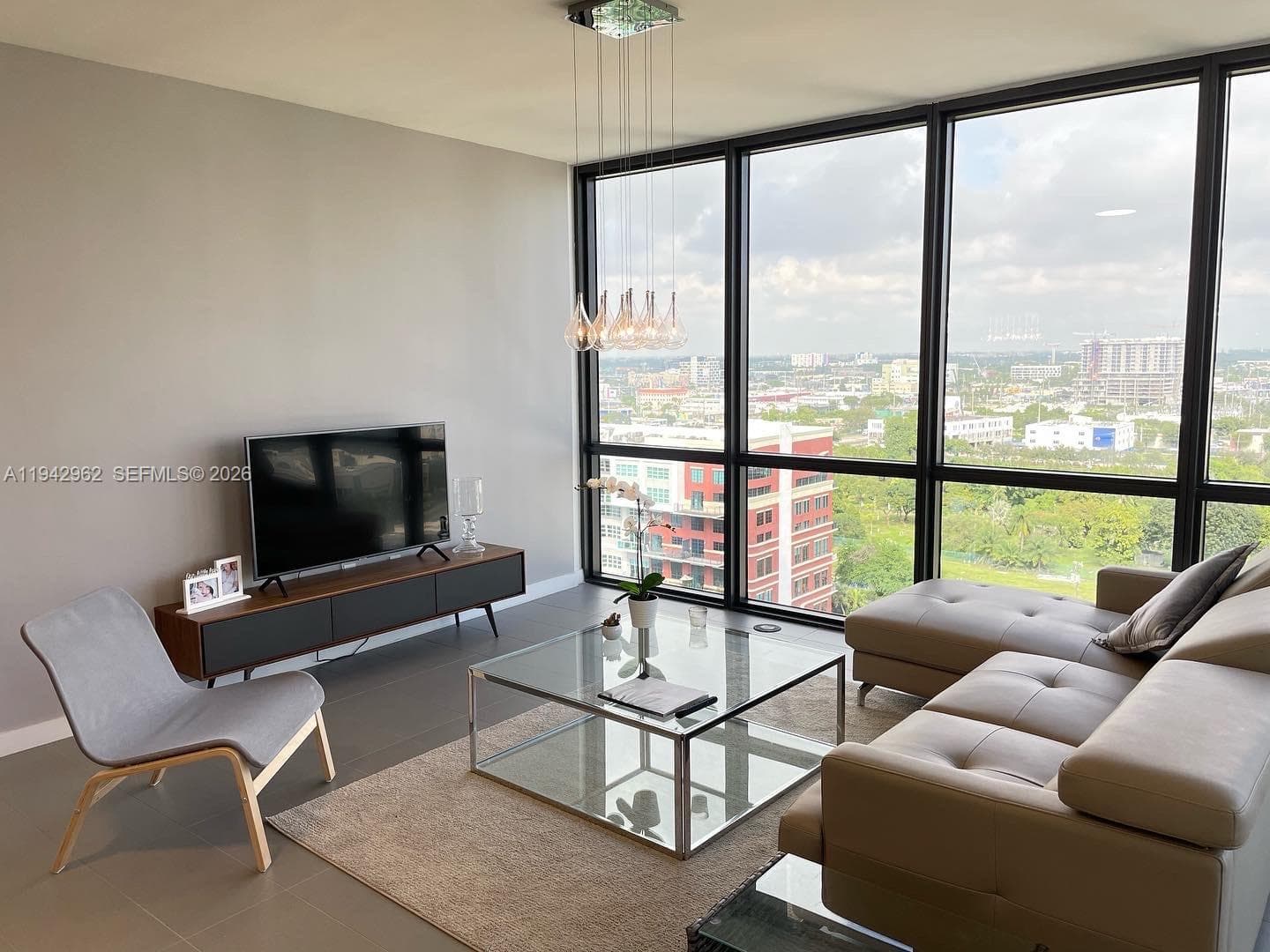 1600 NE 1st Ave # 1220, Miami FL 33132 — 2