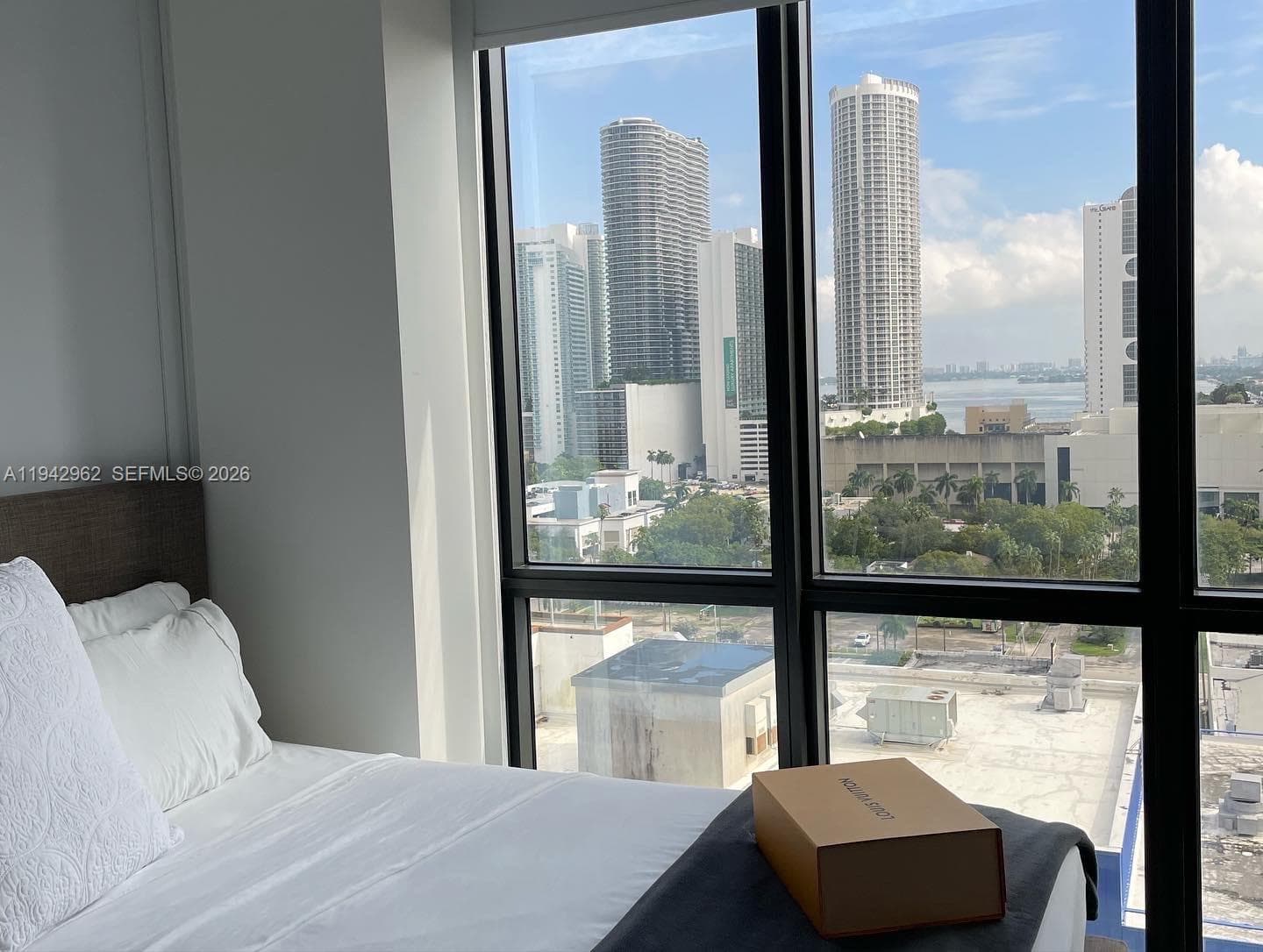 1600 NE 1st Ave # 1220, Miami FL 33132 — 3