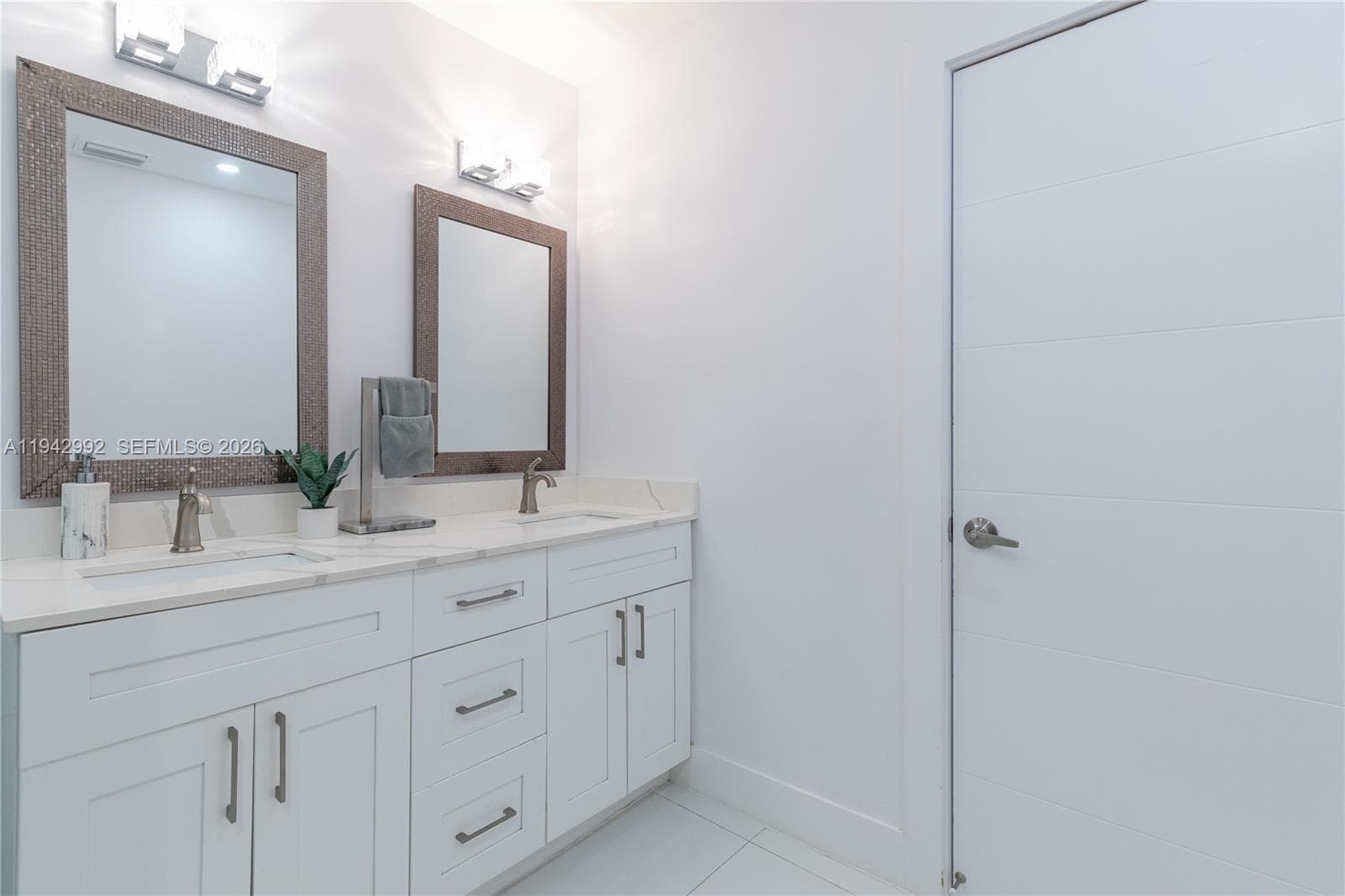 18555 SW 83rd Pl, Cutler Bay FL 33157 — 21