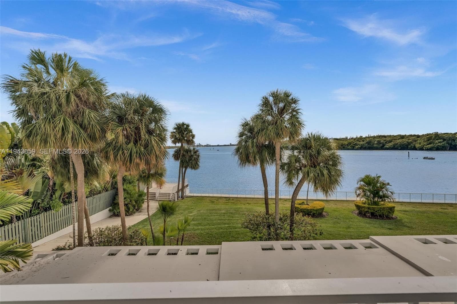 500 Bayview Dr # 228, Sunny Isles Beach FL 33160 — 46