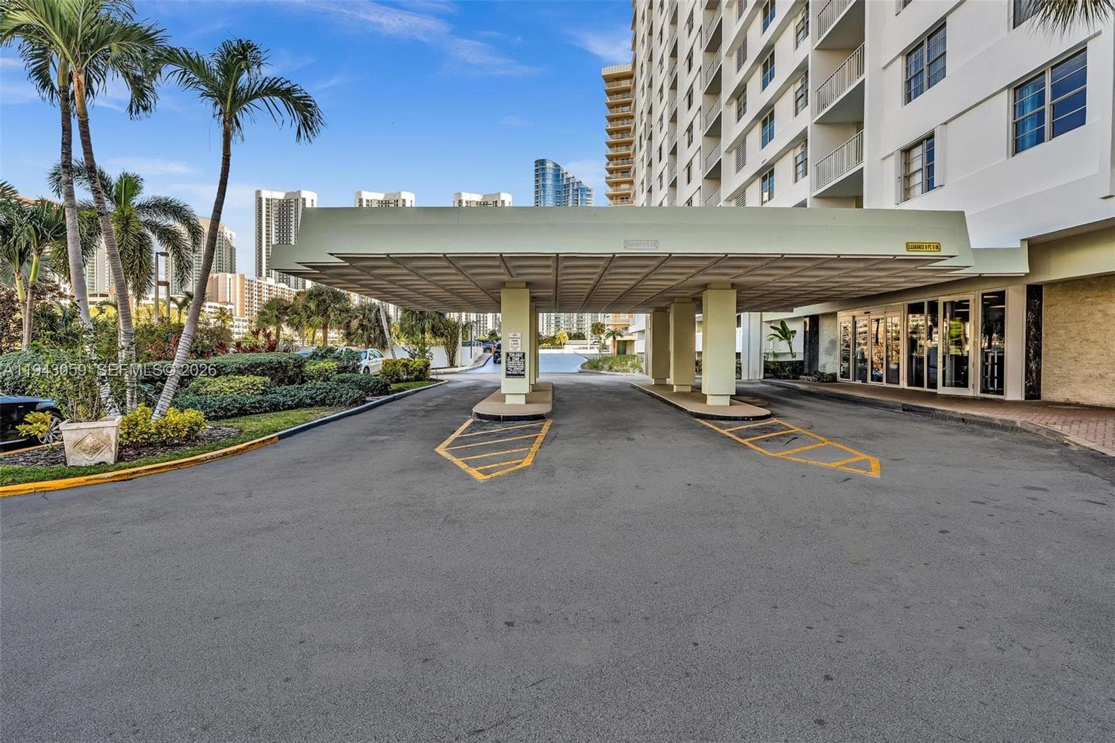 500 Bayview Dr # 228, Sunny Isles Beach FL 33160 — 44