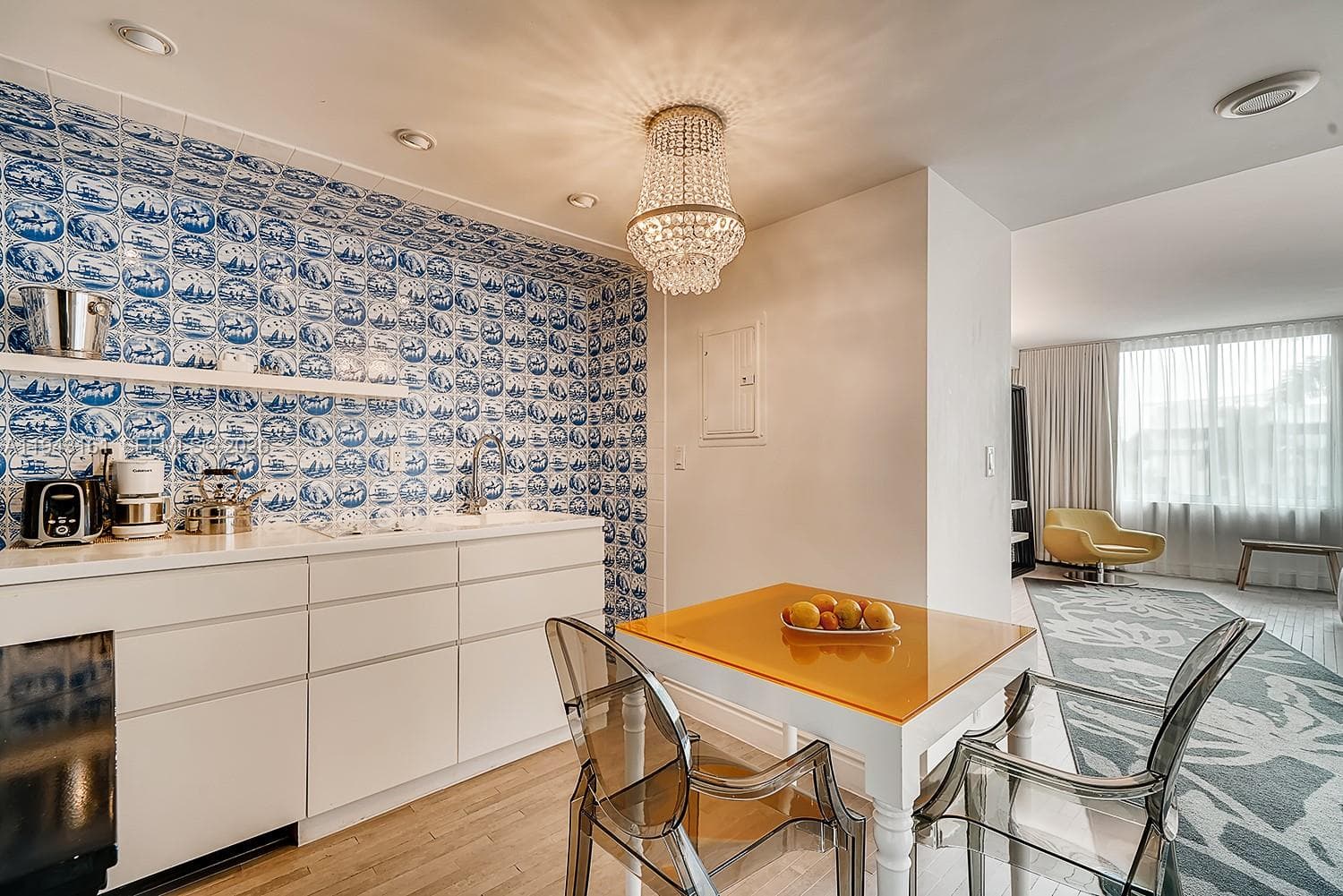1100 West Ave # 307, Miami Beach FL 33139 — 2