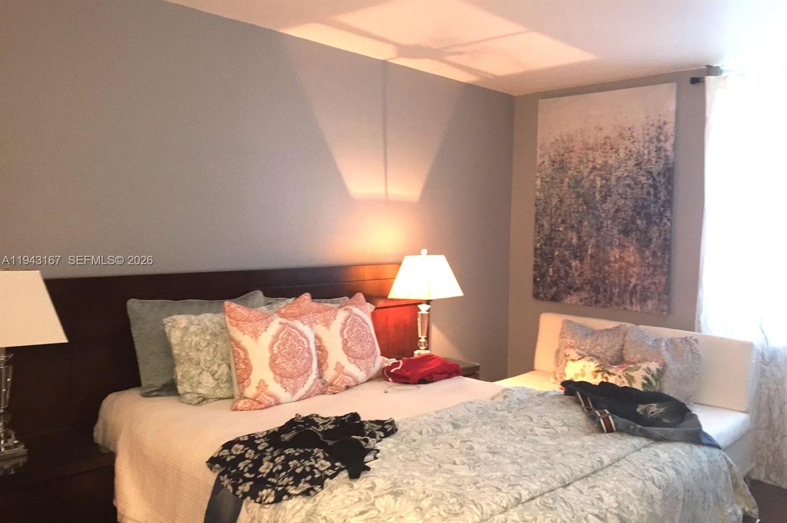 100 Lincoln Rd # 814, Miami Beach FL 33139 — 1