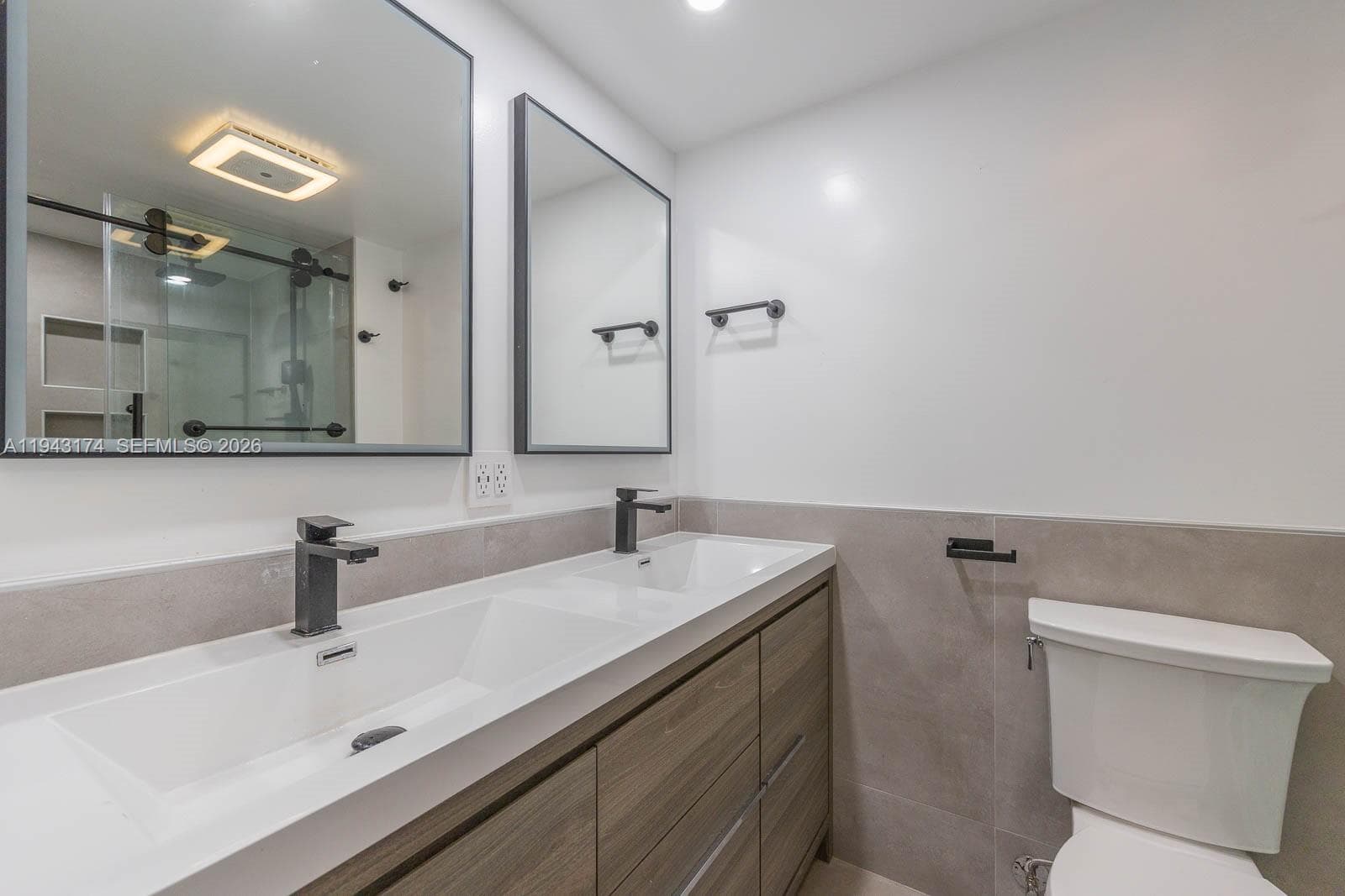 20291 NE 30th Ave, Aventura FL 33180 — 23