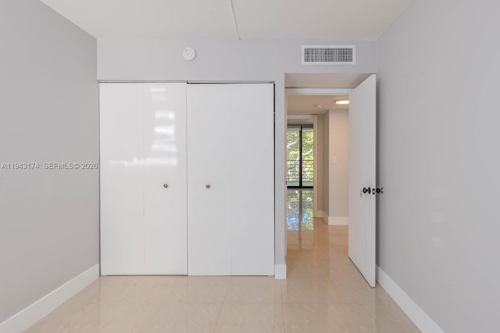 20291 NE 30th Ave, Aventura FL 33180 — 16