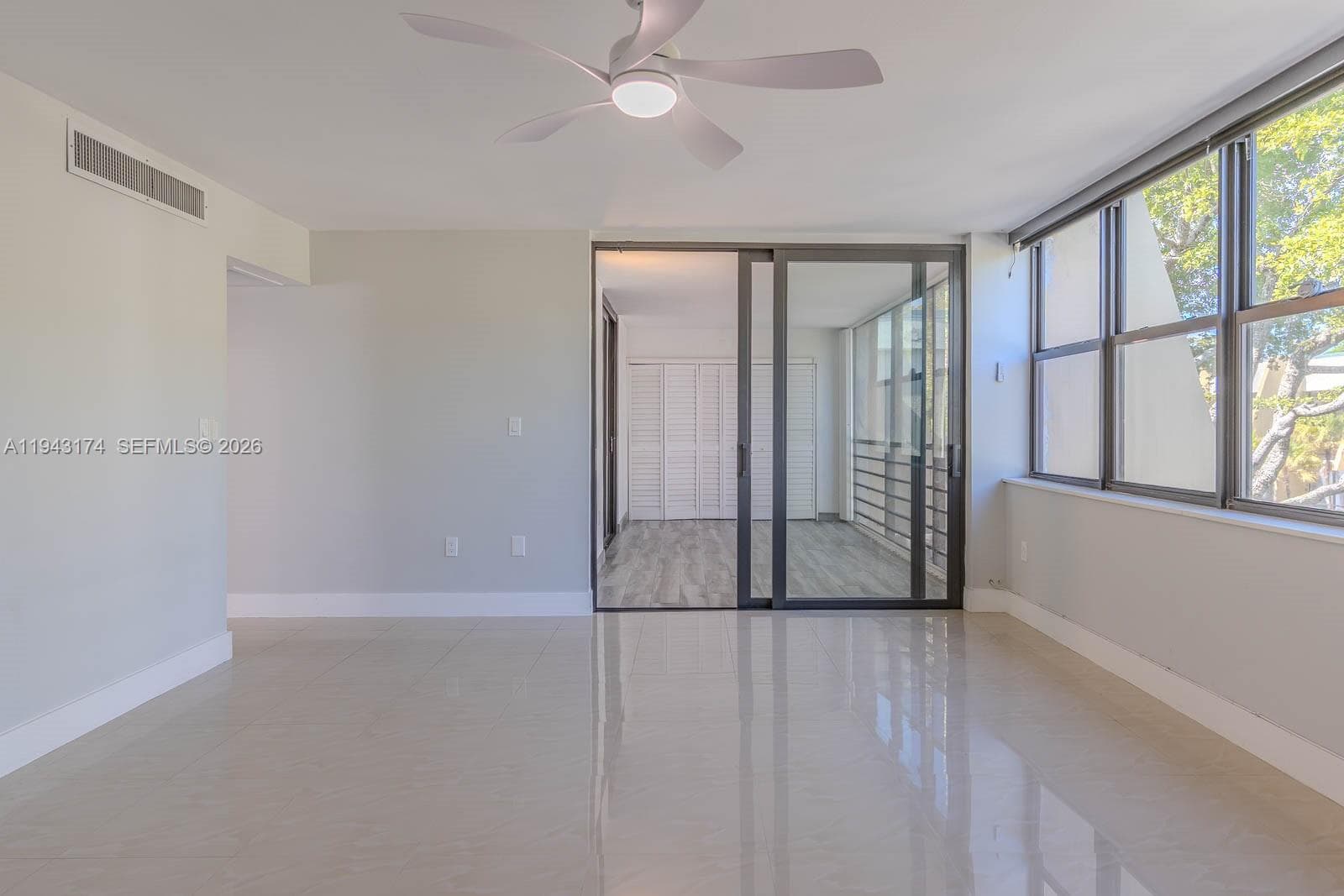 20291 NE 30th Ave, Aventura FL 33180 — 32