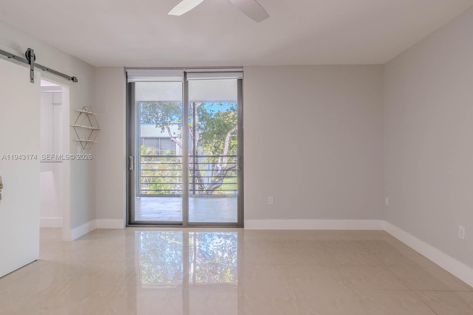 20291 NE 30th Ave, Aventura FL 33180 — 19