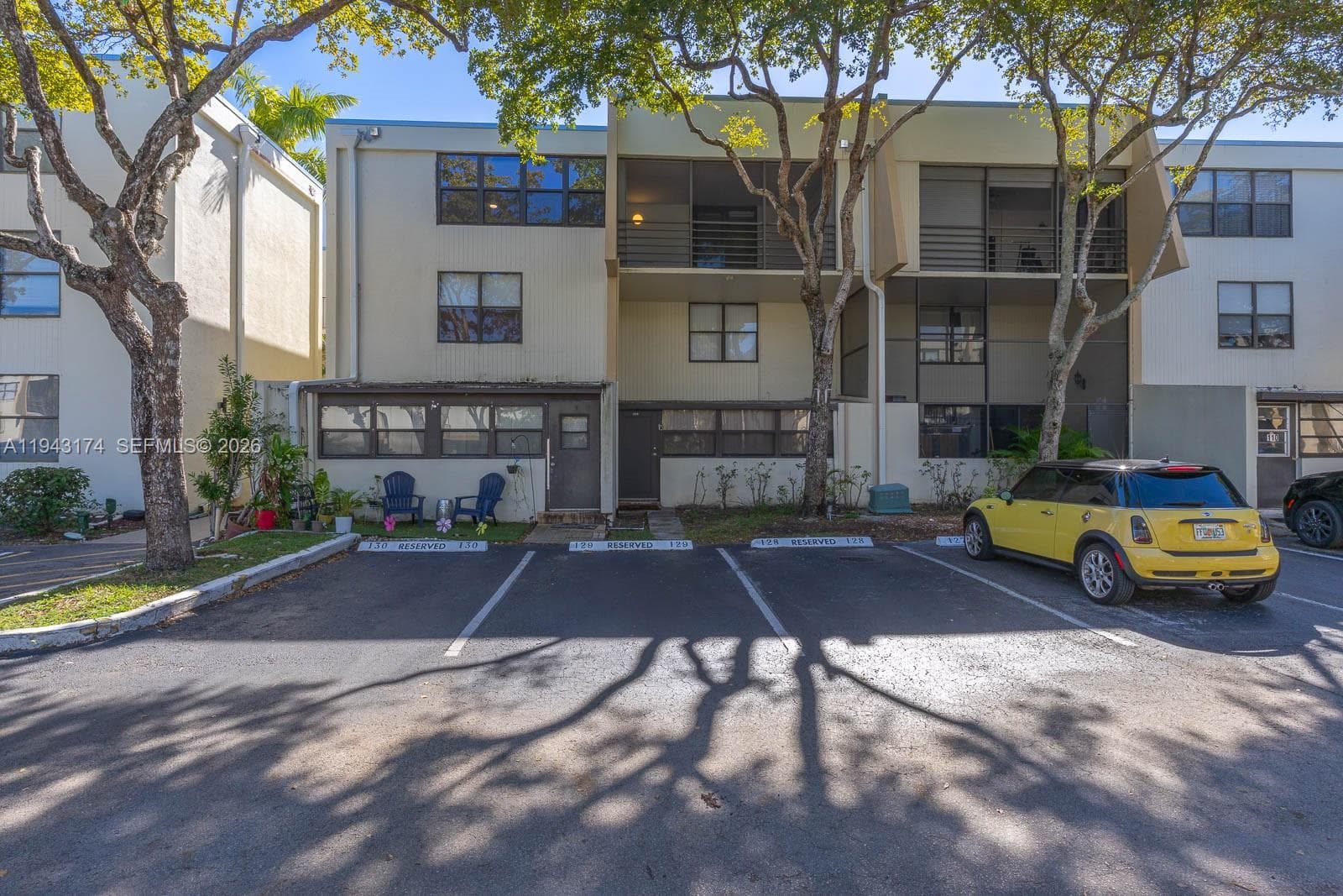 20291 NE 30th Ave, Aventura FL 33180 — 39