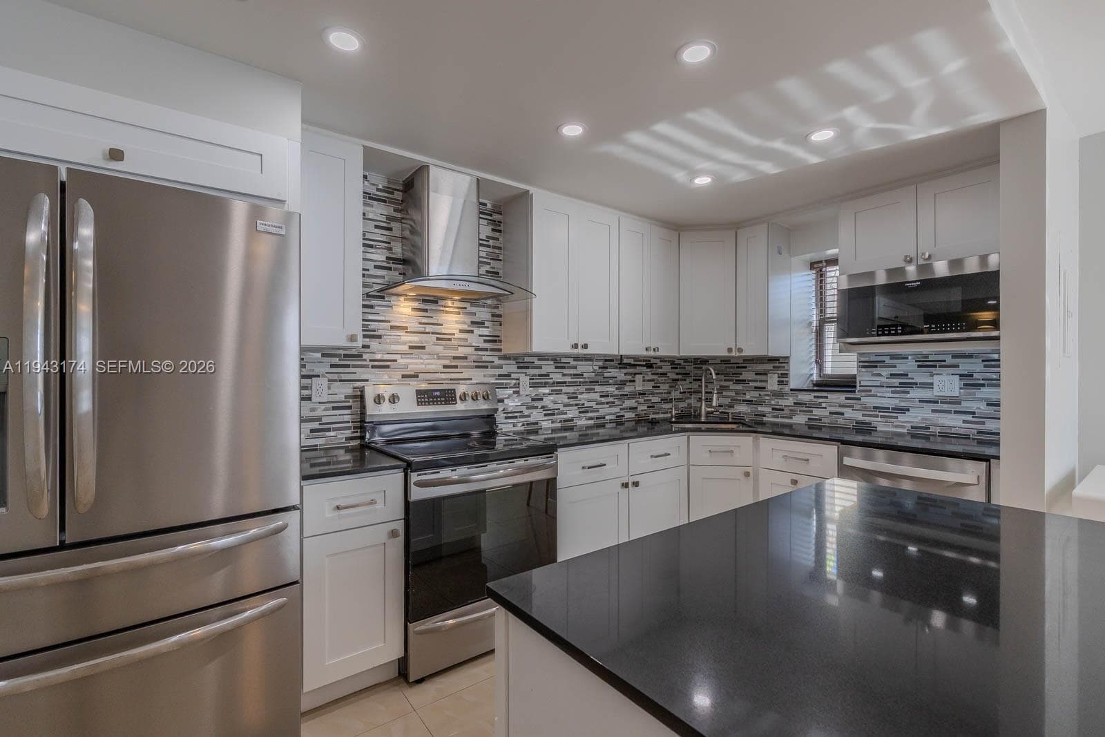 20291 NE 30th Ave, Aventura FL 33180 — 4