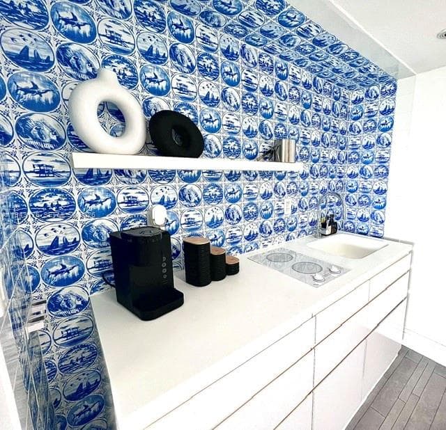 1100 West Ave # 415, Miami Beach FL 33139 — 9