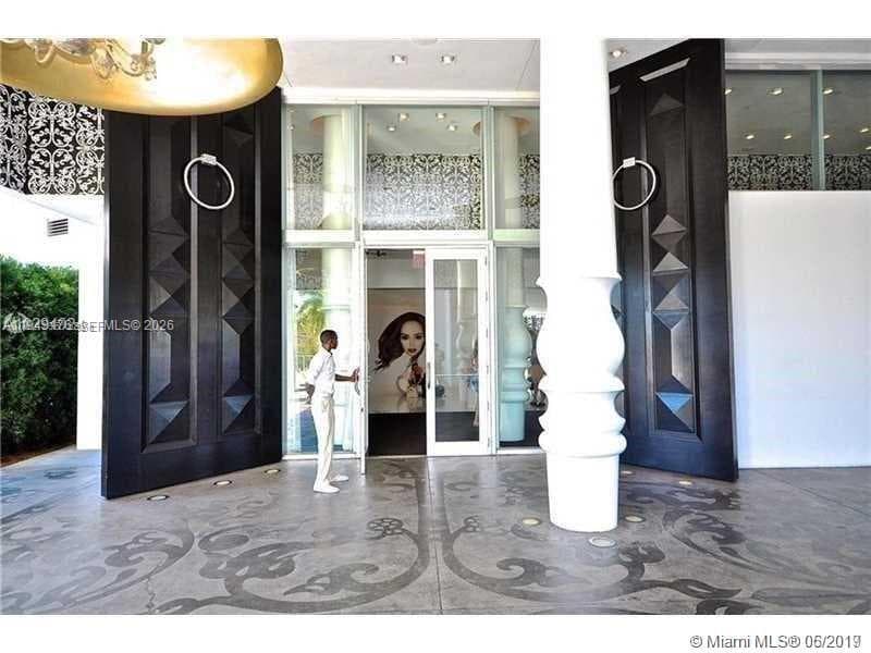 1100 West Ave # 415, Miami Beach FL 33139 — 19