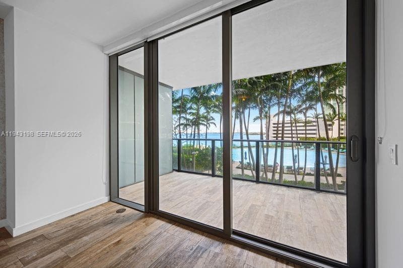 650 NE 32nd St # 602, Miami FL 33137 — 6