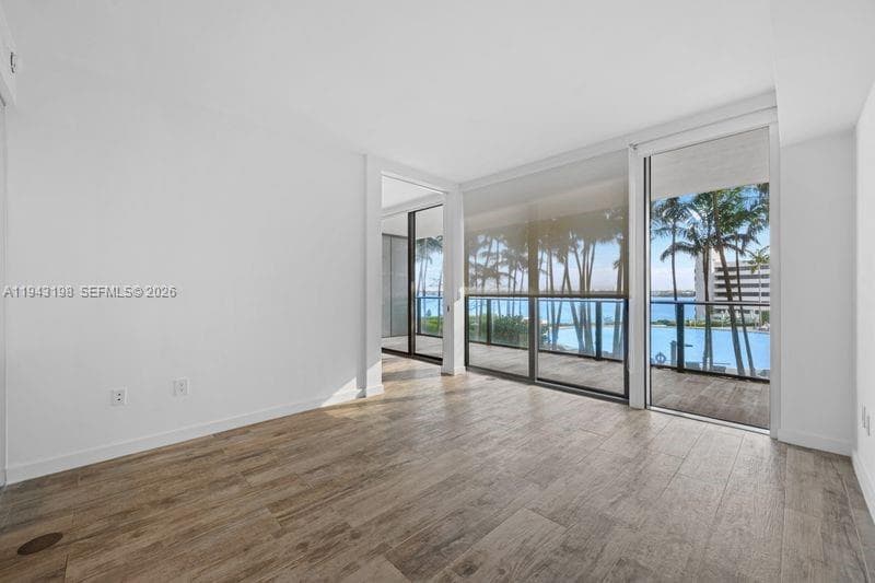 650 NE 32nd St # 602, Miami FL 33137 — 20
