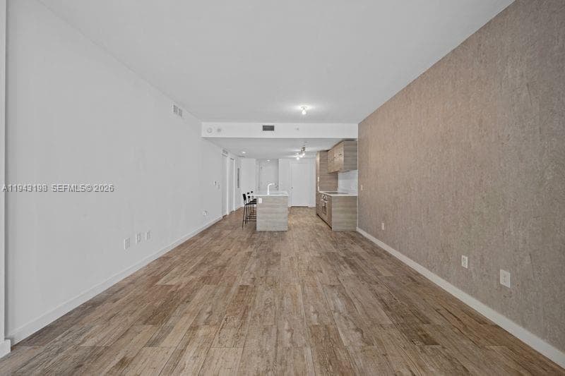 650 NE 32nd St # 602, Miami FL 33137 — 8