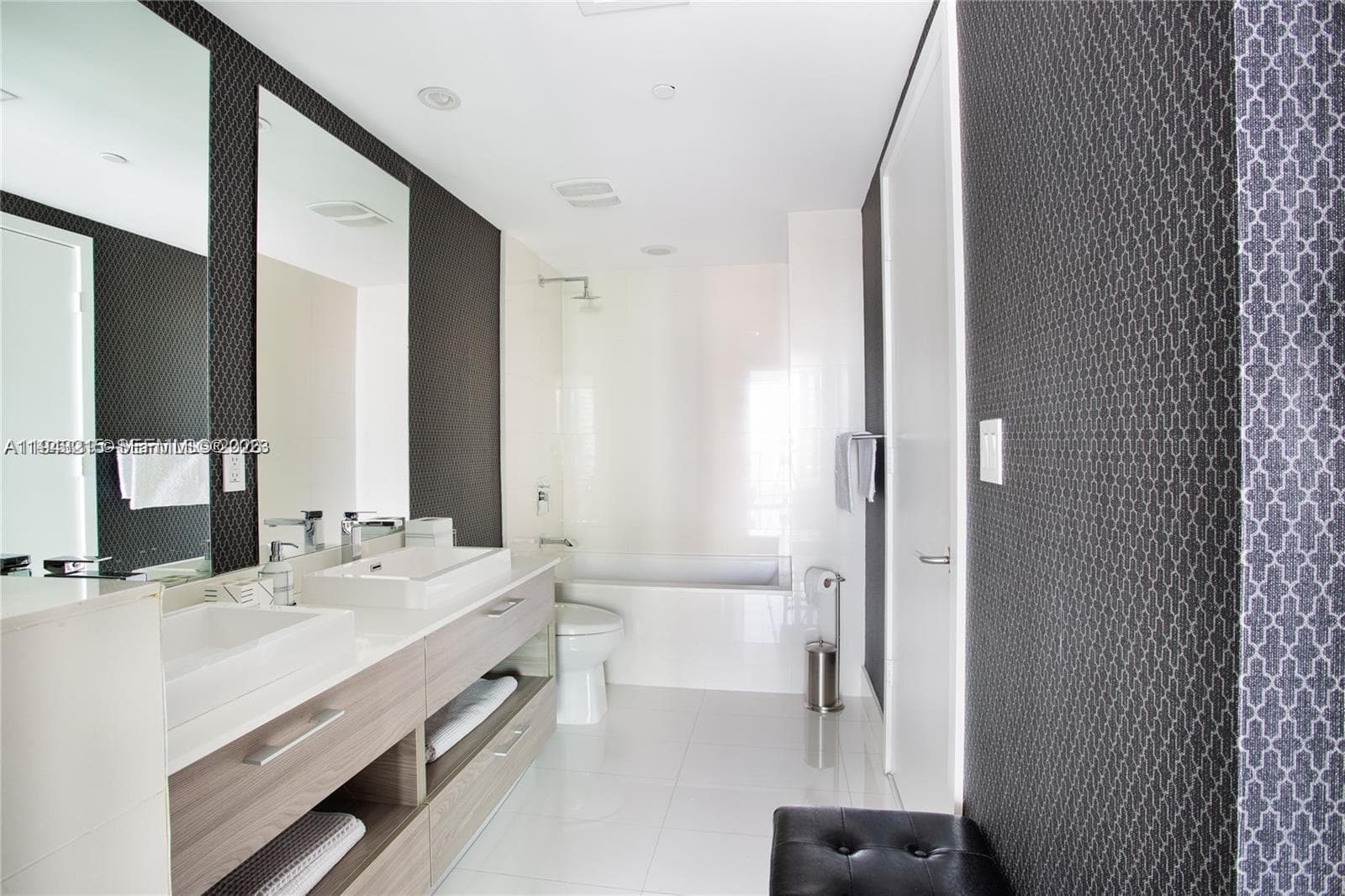 1300 S Miami Ave # 2104, Miami FL 33130 — 7