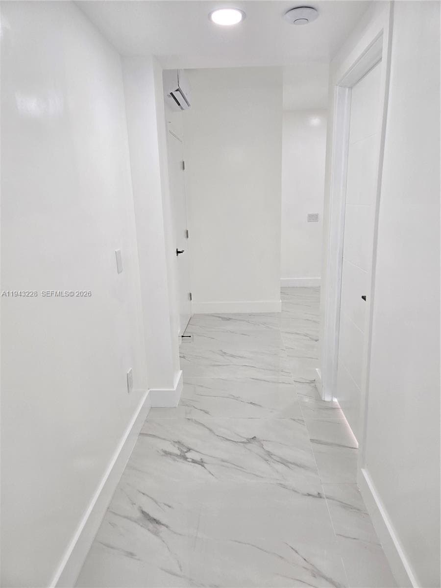 987 NE 145 # B, North Miami FL 33161 — 1