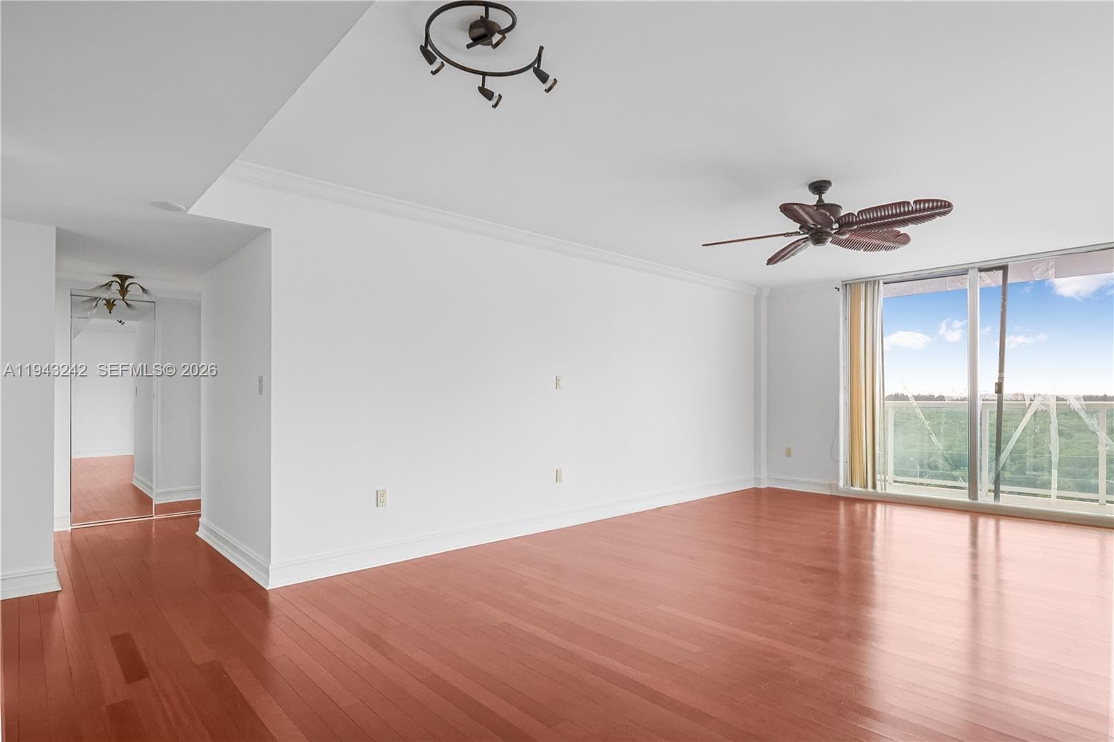 2841 NE 163rd St # 1002, North Miami Beach FL 33160 — 12