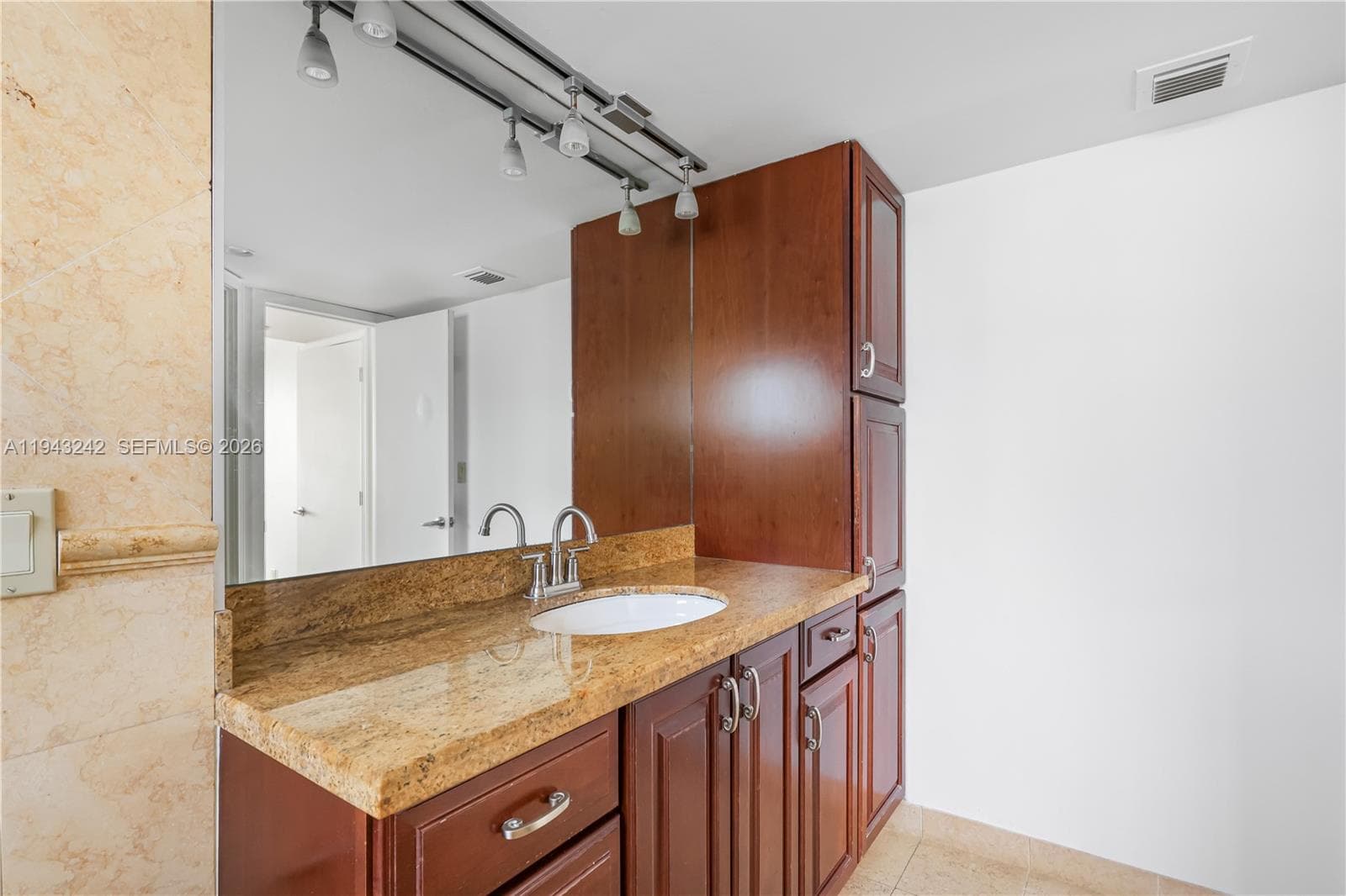 2841 NE 163rd St # 1002, North Miami Beach FL 33160 — 32
