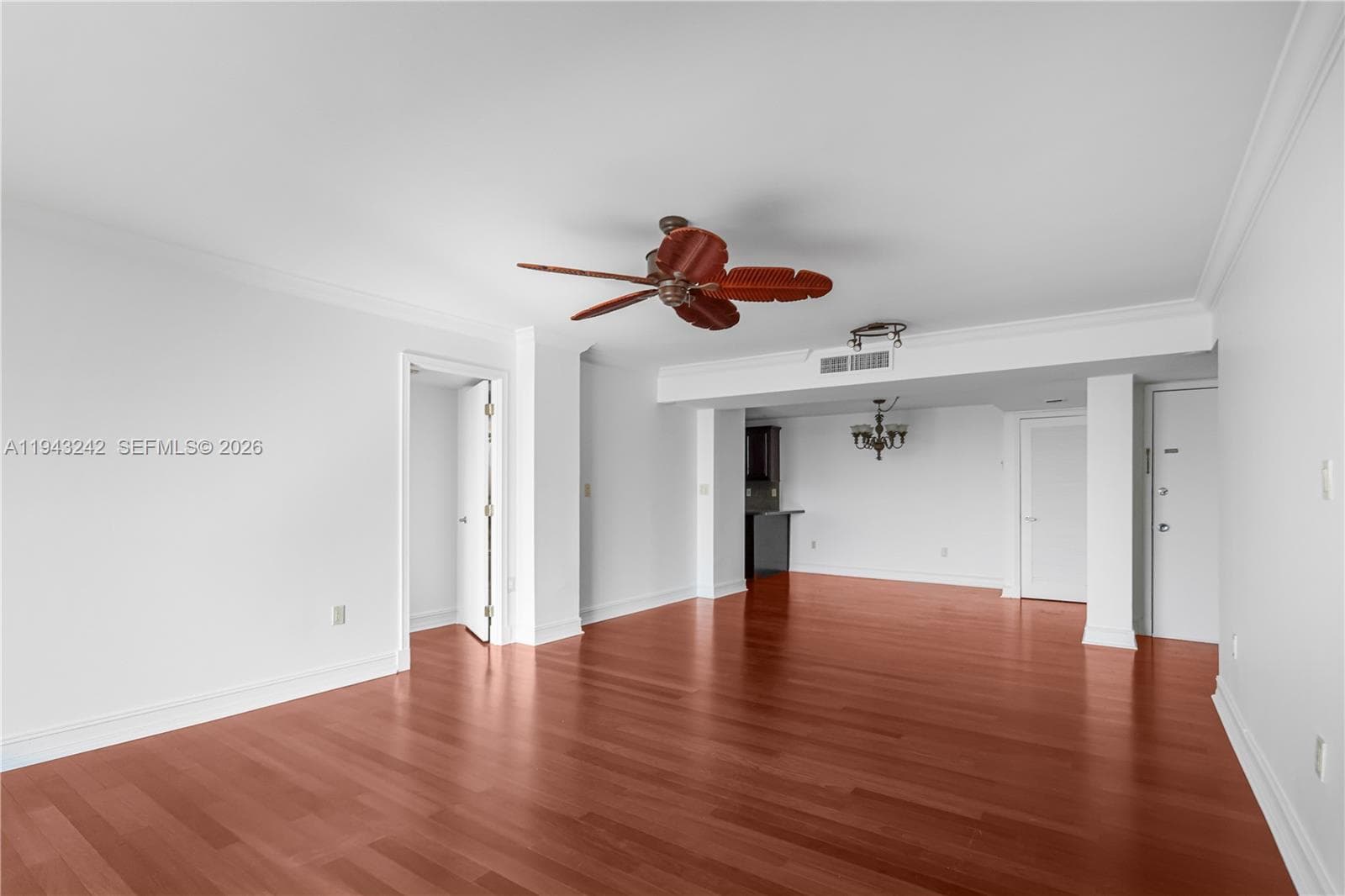 2841 NE 163rd St # 1002, North Miami Beach FL 33160 — 40
