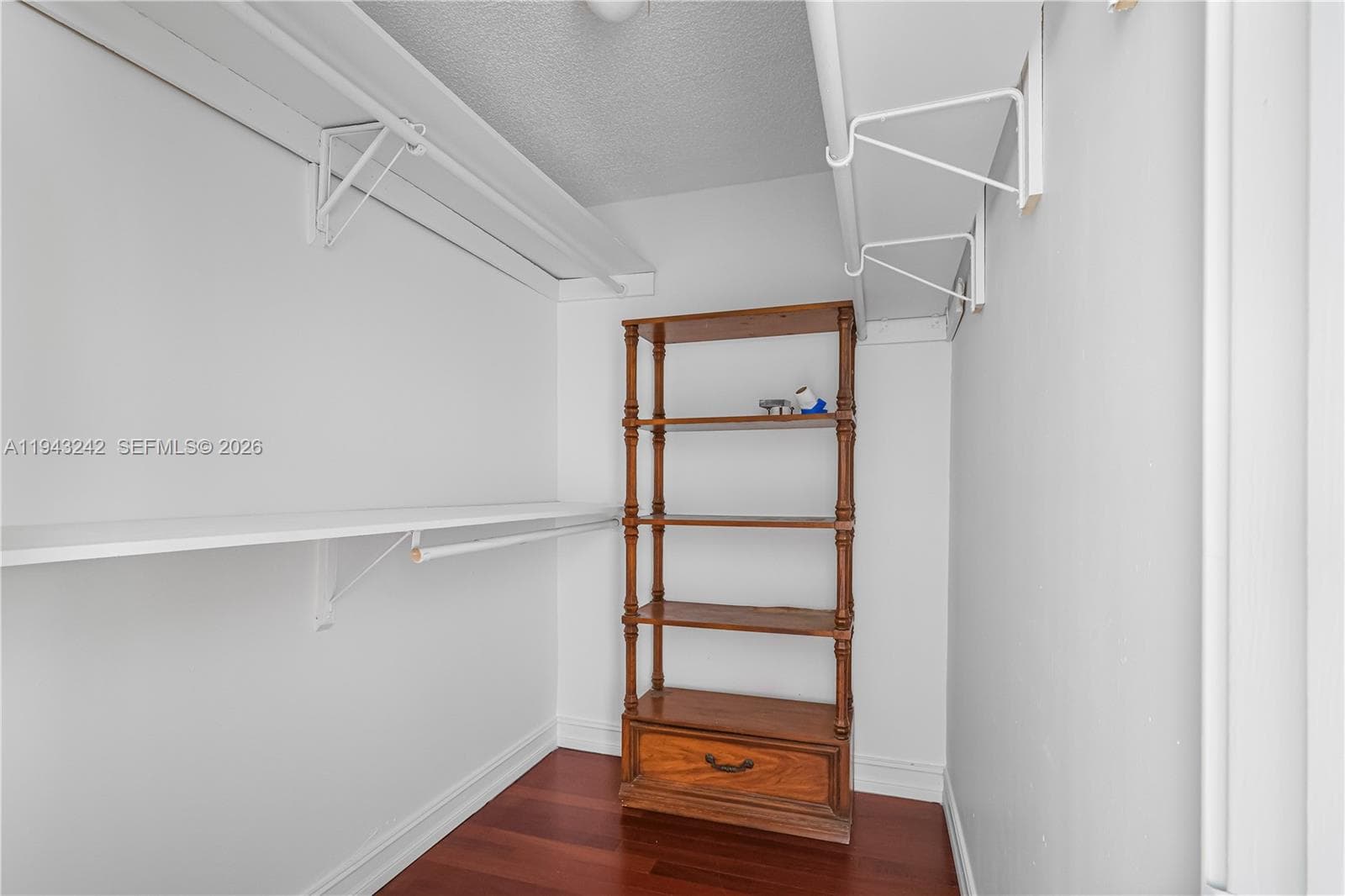 2841 NE 163rd St # 1002, North Miami Beach FL 33160 — 31