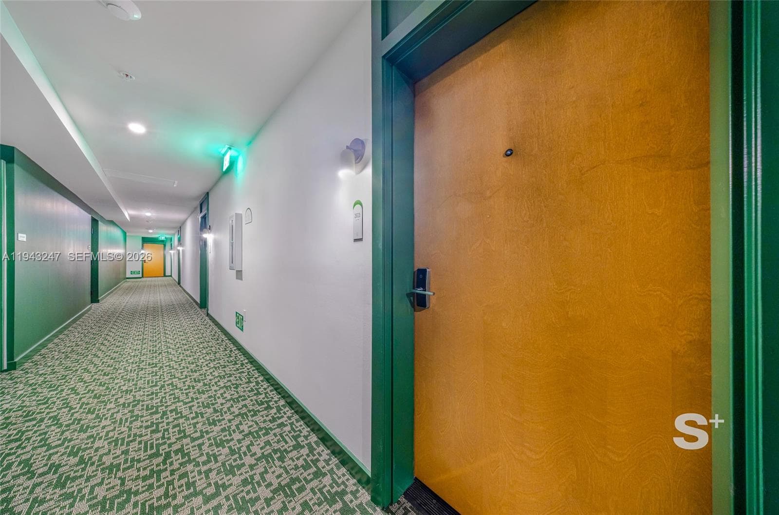 11 NE 6th St # 2903, Miami FL 33132 — 23