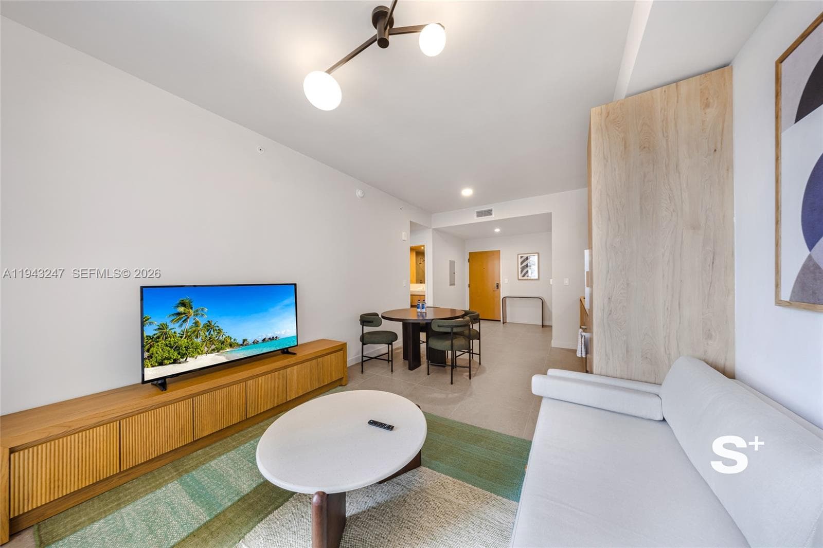 11 NE 6th St # 2903, Miami FL 33132 — 13