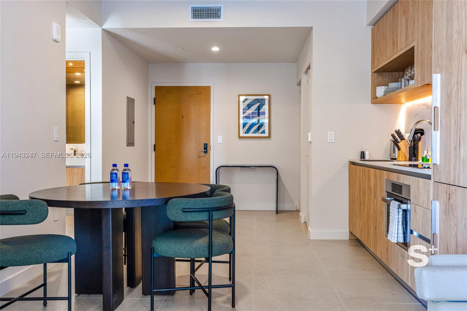 11 NE 6th St # 2903, Miami FL 33132 — 14