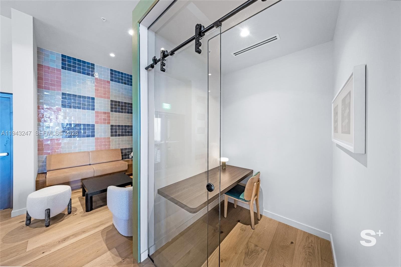 11 NE 6th St # 2903, Miami FL 33132 — 39