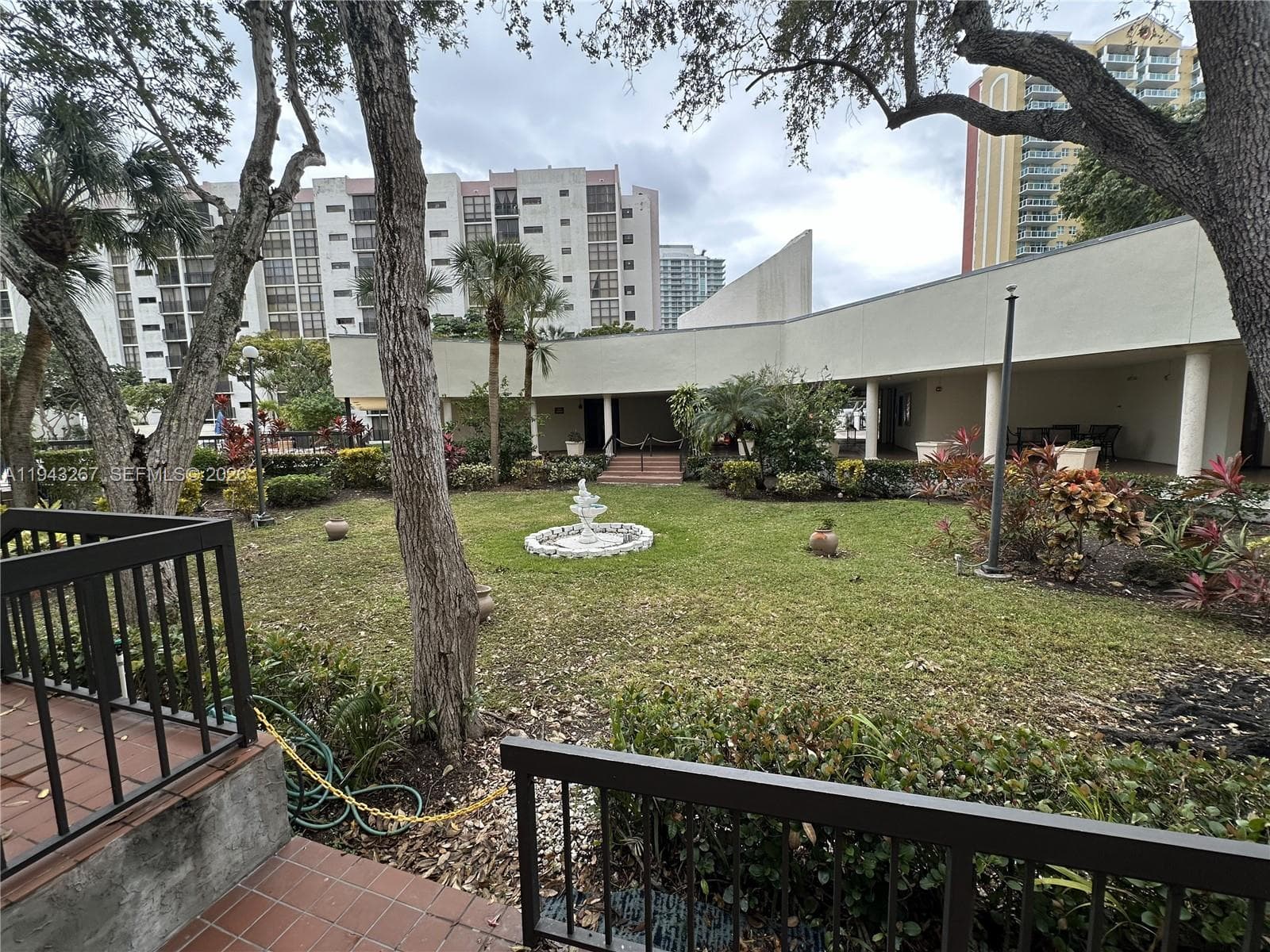 17021 N Bay Rd # 116, Sunny Isles Beach FL 33160 — 17