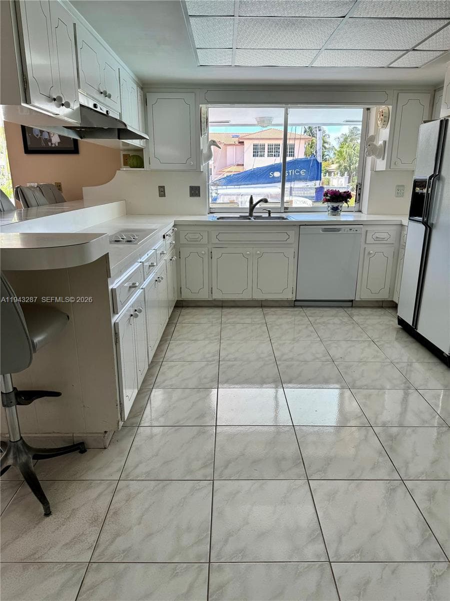 3440 NE 170th St, North Miami Beach FL 33160 — 6