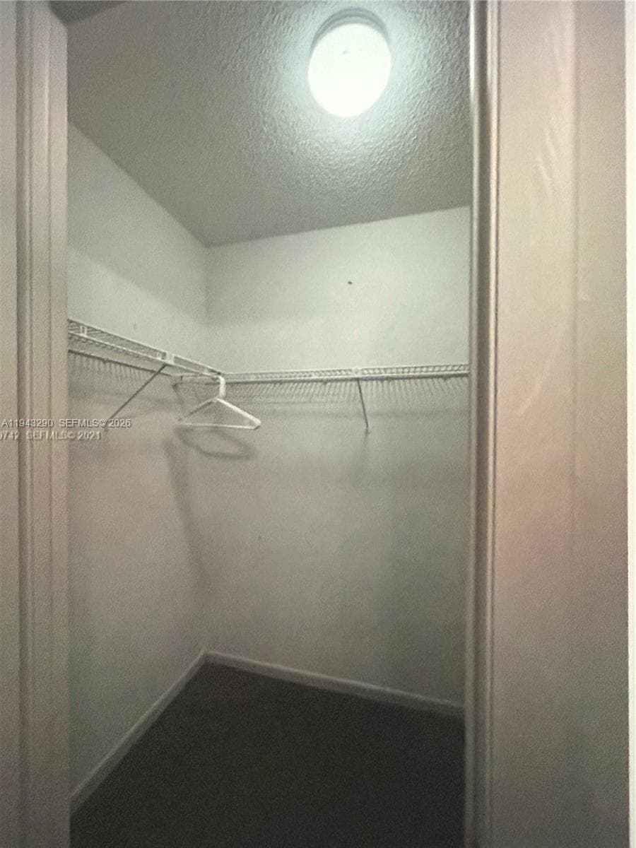 2000 Towerside Ter # 1005, Miami FL 33138 — 13