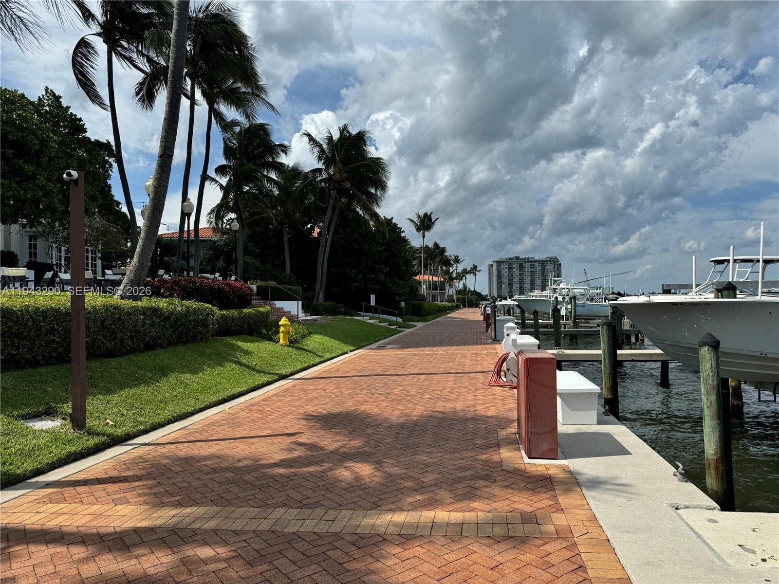 2000 Towerside Ter # 1005, Miami FL 33138 — 36