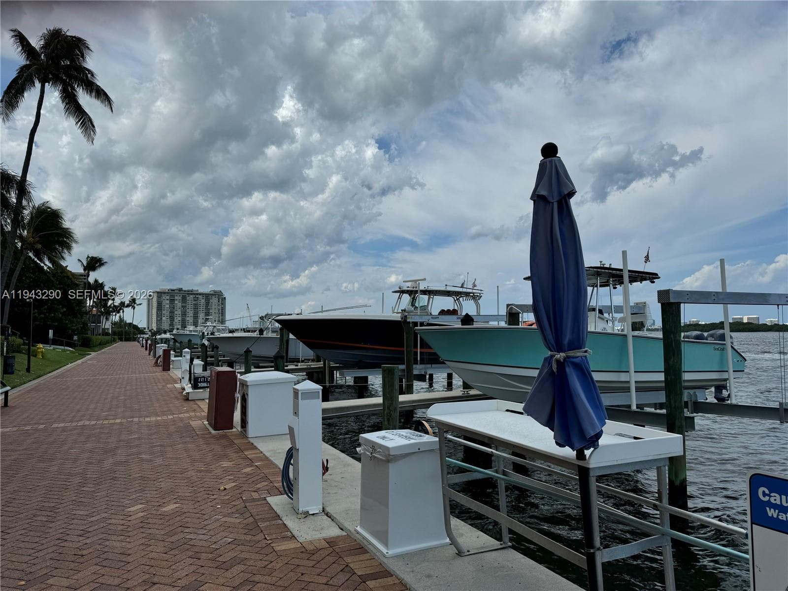 2000 Towerside Ter # 1005, Miami FL 33138 — 38