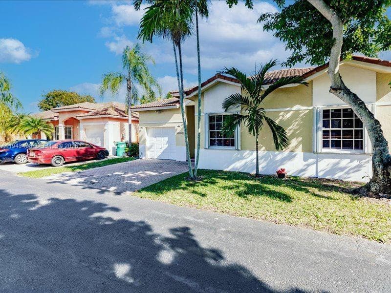 21475 SW 90th Pl, Cutler Bay FL 33189 — 4