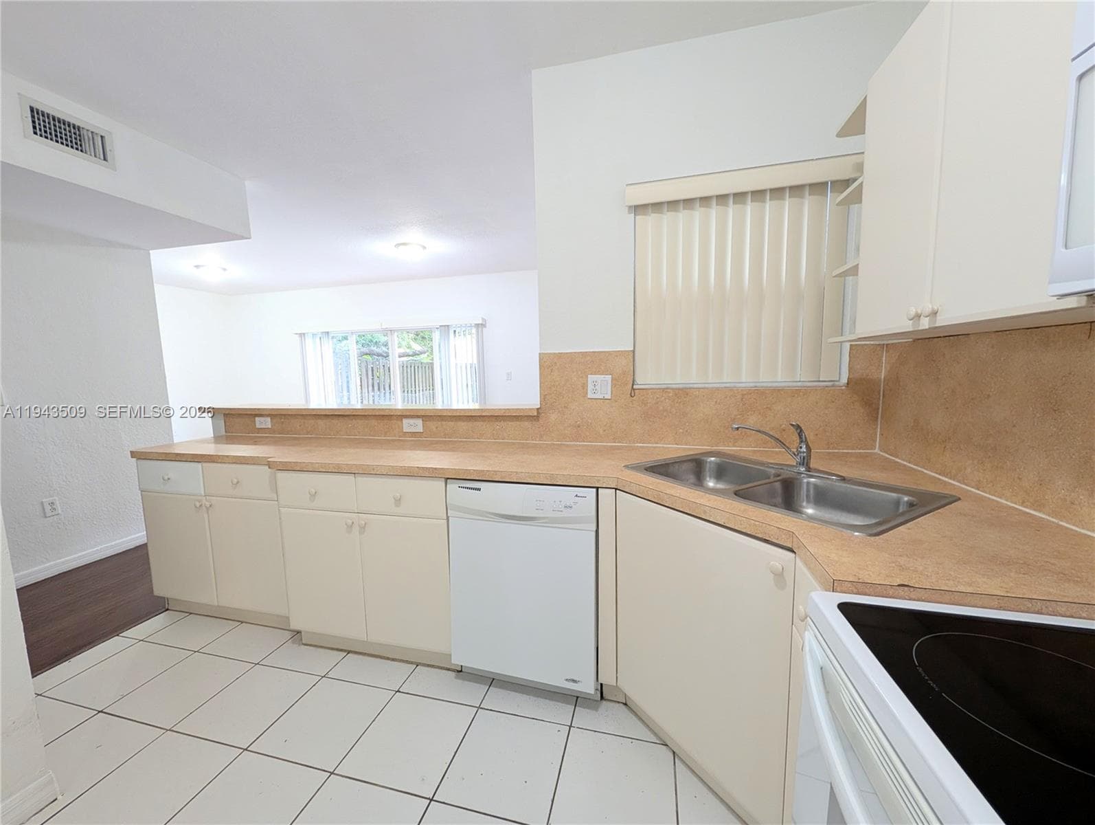 825 SW 6th Pl, Florida City FL 33034 — 12